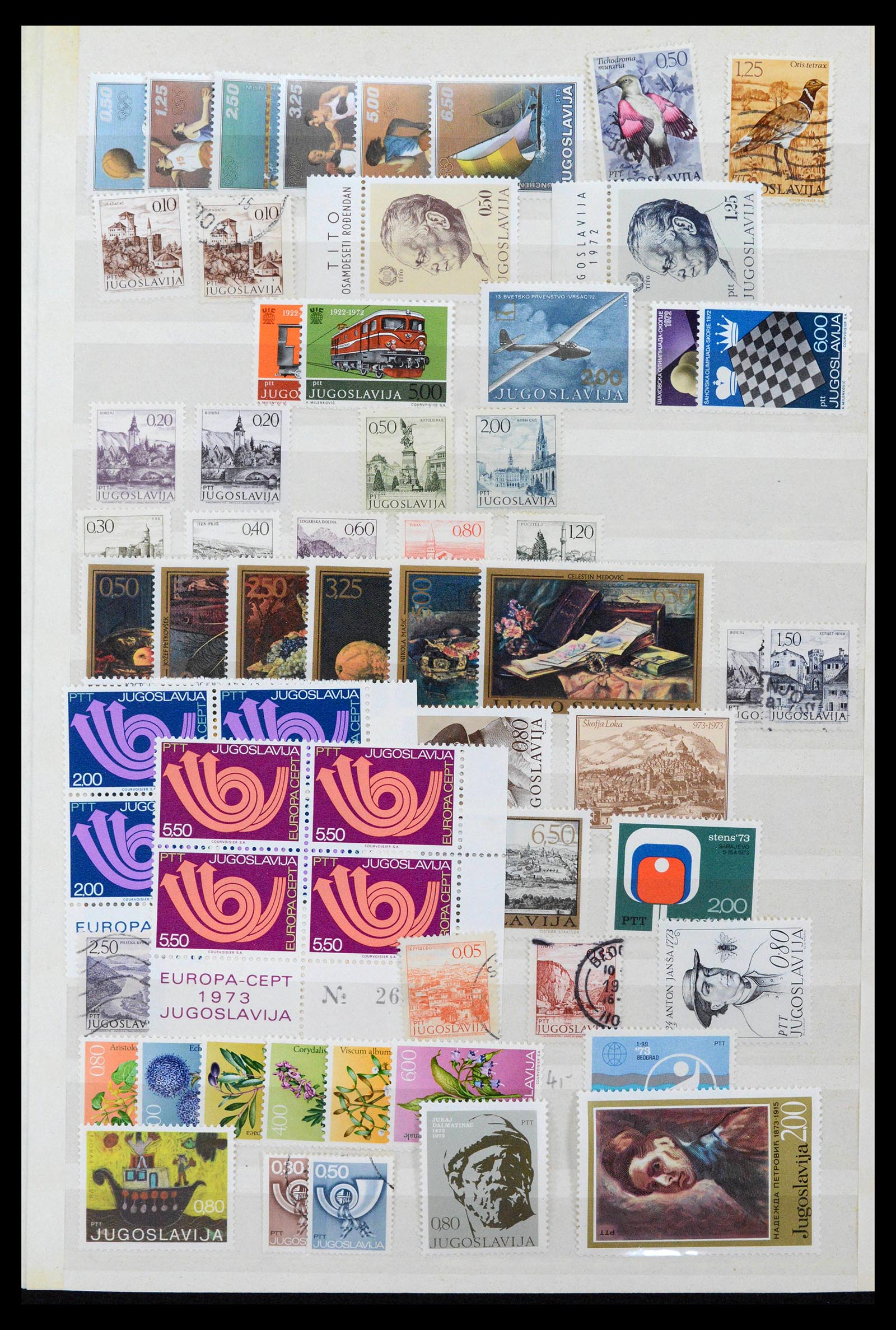 38969 0044 - Postzegelverzameling 38969 Joegoslavië 1918-2007.