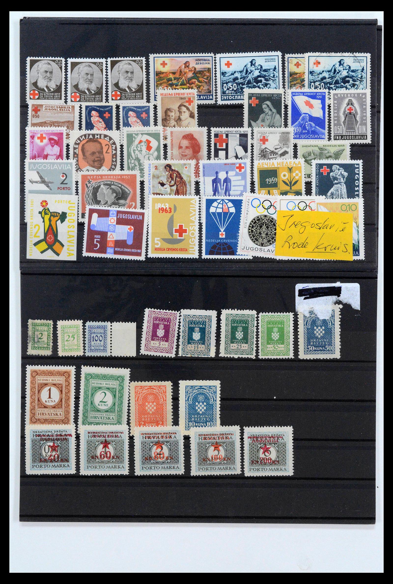 38969 0107 - Postzegelverzameling 38969 Joegoslavië 1918-2007.