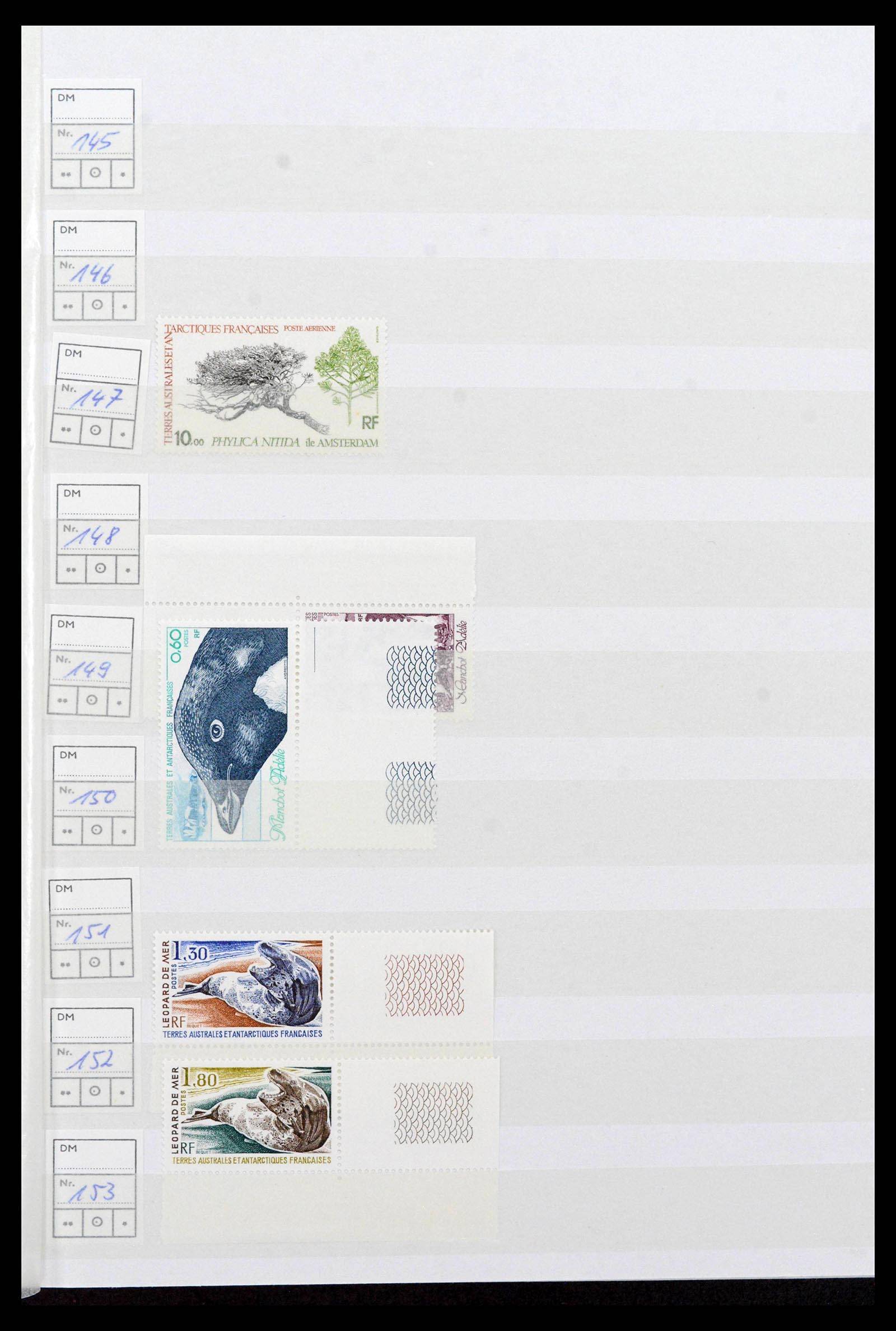 38999 0004 - Stamp collection 38999 French and British Antarctica 1956-2003.