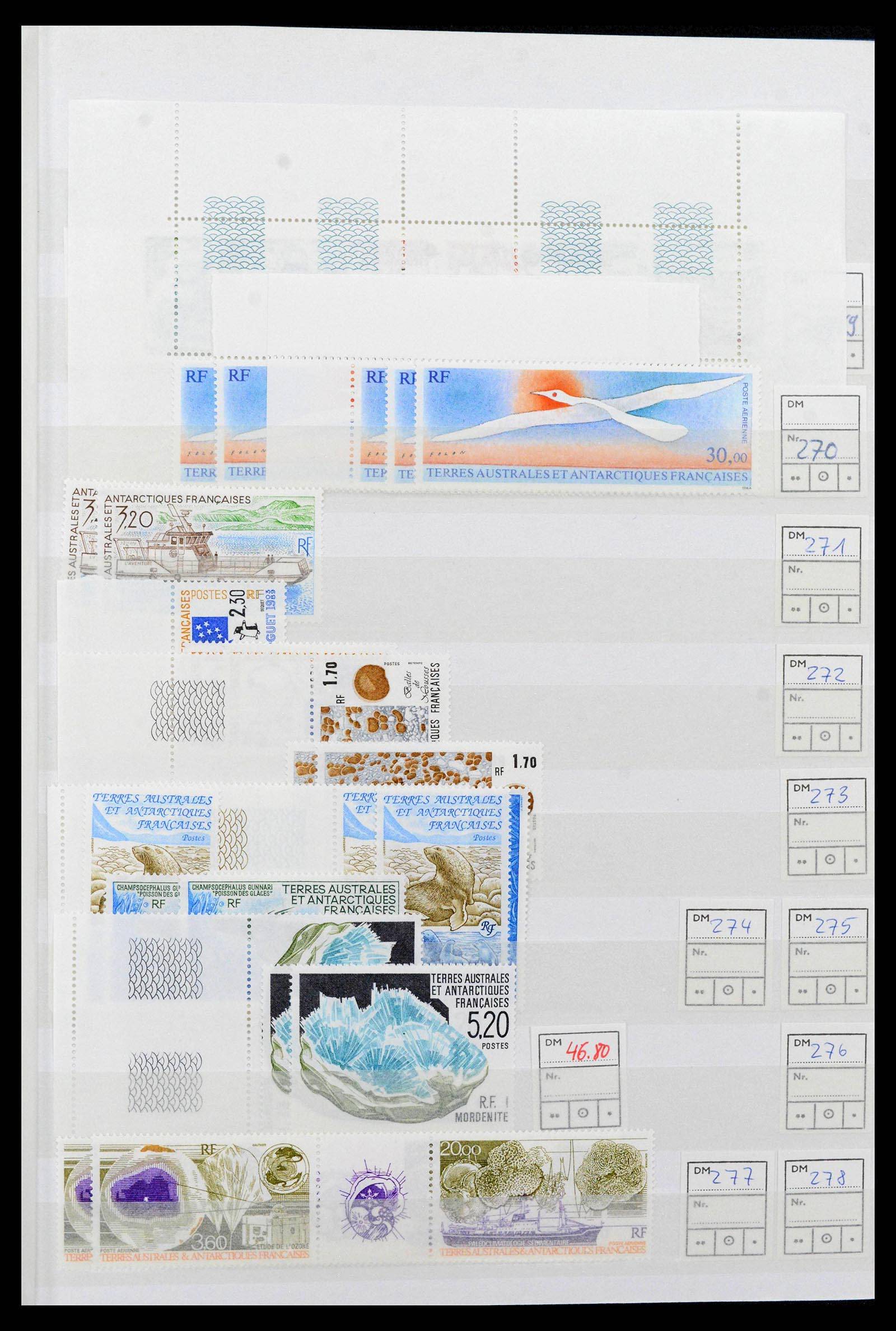 38999 0014 - Stamp collection 38999 French and British Antarctica 1956-2003.
