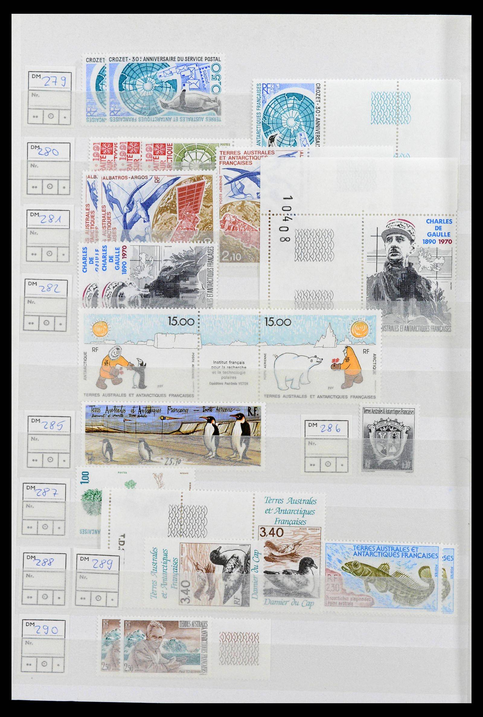 38999 0015 - Stamp collection 38999 French and British Antarctica 1956-2003.