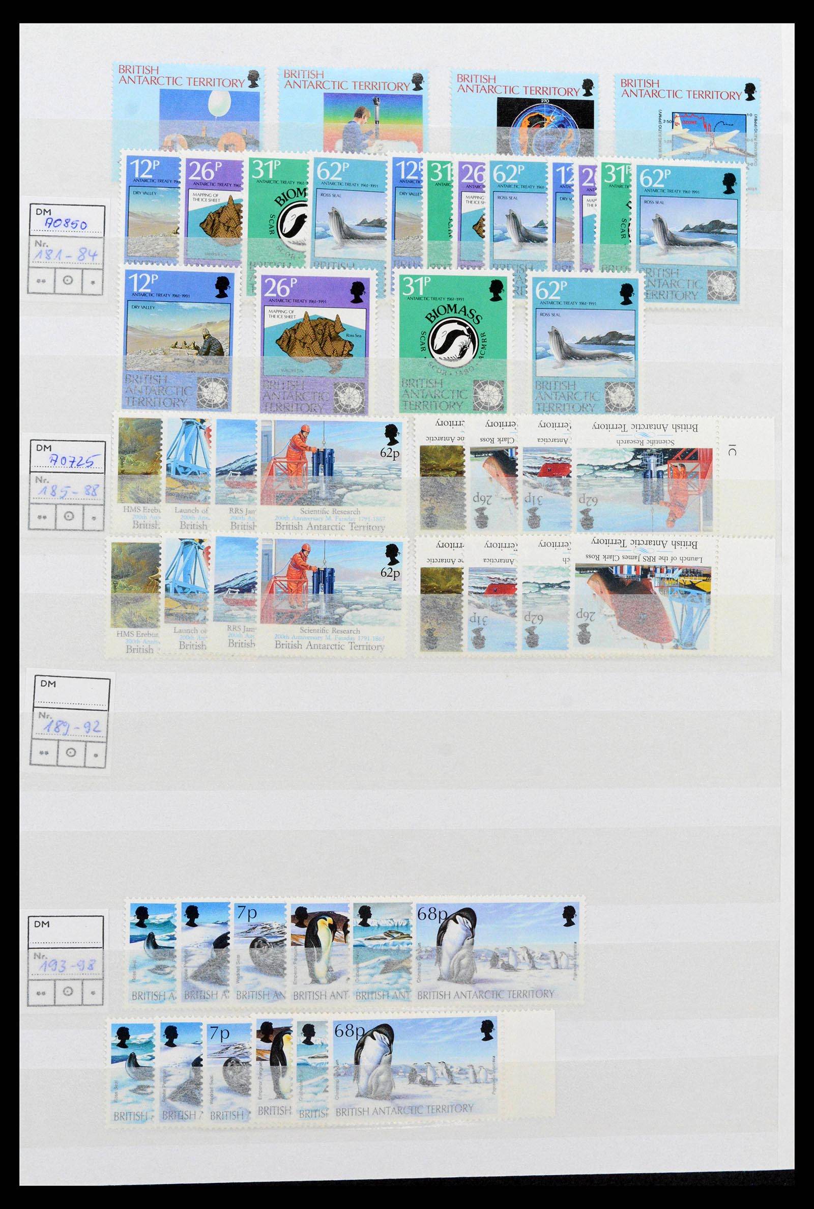 38999 0046 - Stamp collection 38999 French and British Antarctica 1956-2003.