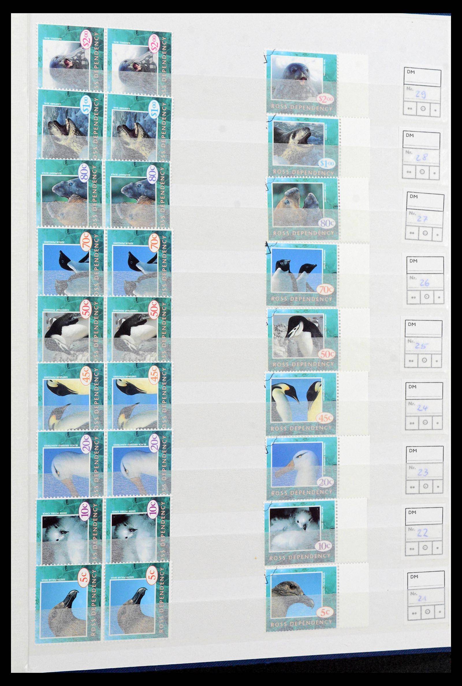 38999 0064 - Stamp collection 38999 French and British Antarctica 1956-2003.