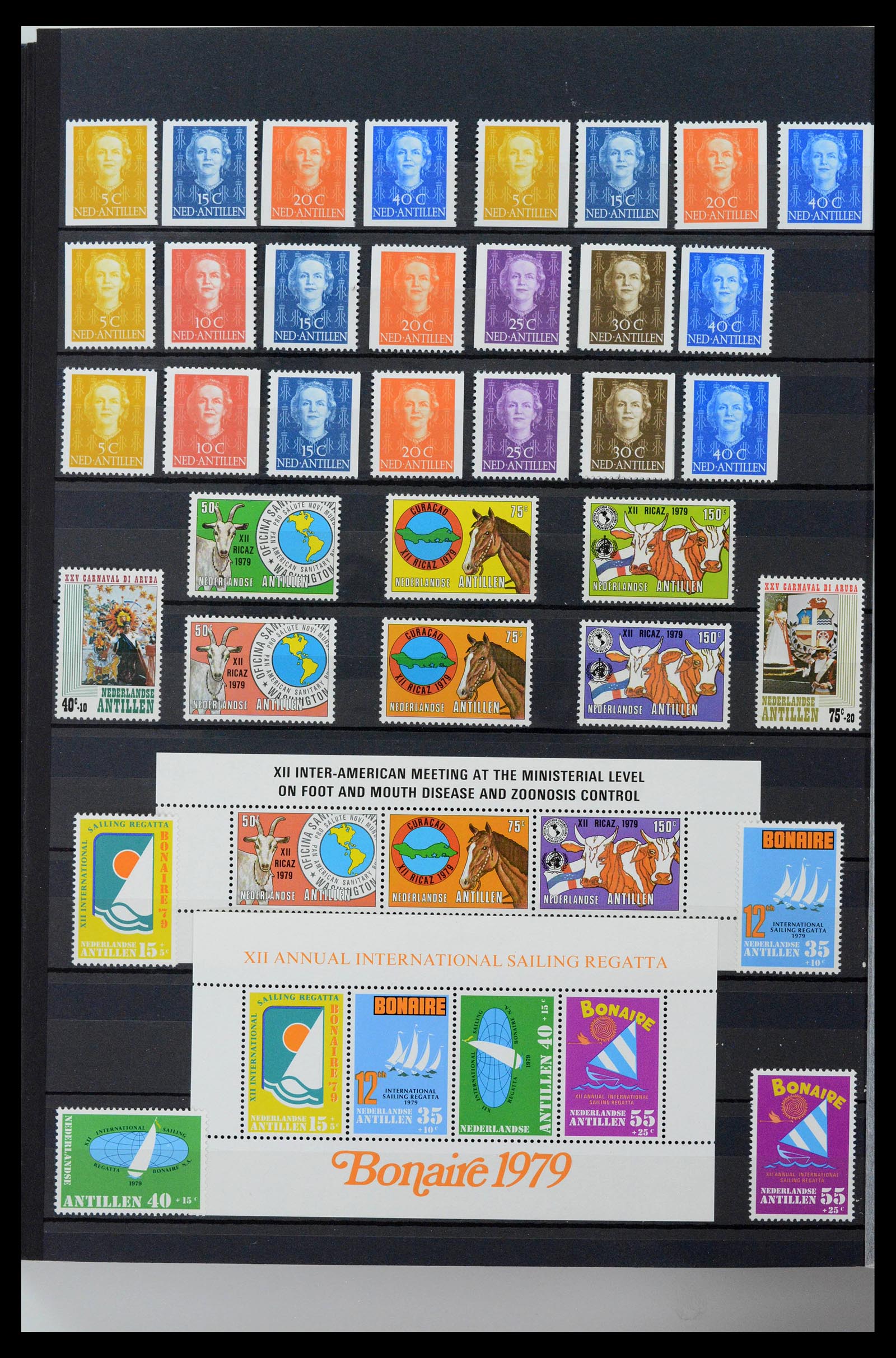 39027 0031 - Stamp collection 39027 Curaçao/Antilles/Aruba 1873-2009.