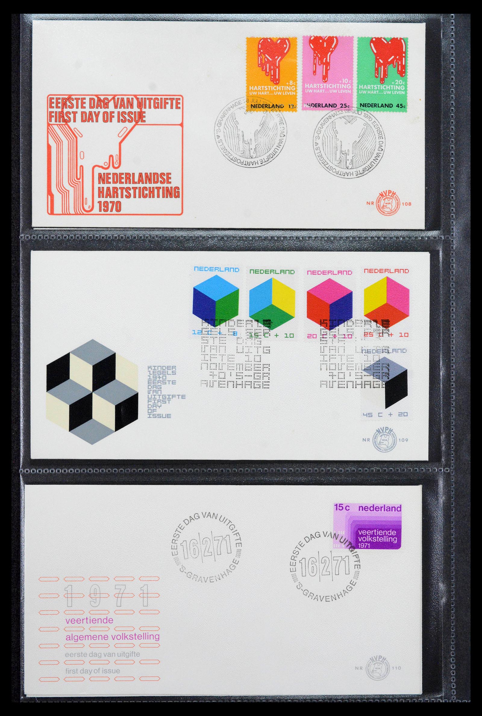 39041 0040 - Postzegelverzameling 39041 Nederland FDC's 1950-1977.