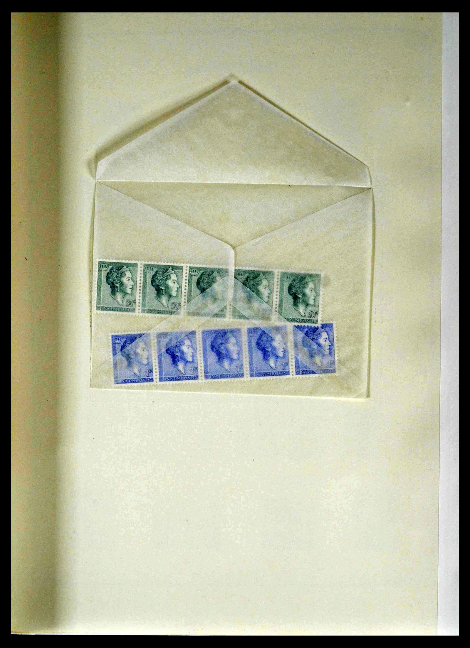 39142 0027 - Postzegelverzameling 39142 Luxemburg 1852-1991.