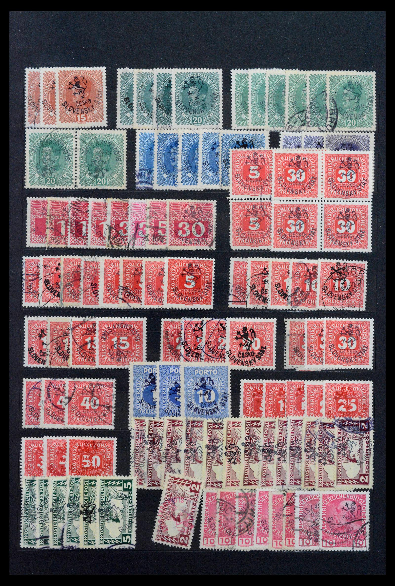 39165 0002 - Postzegelverzameling 39165 Tsjechoslowakije gespecialiseerd 1919-1970