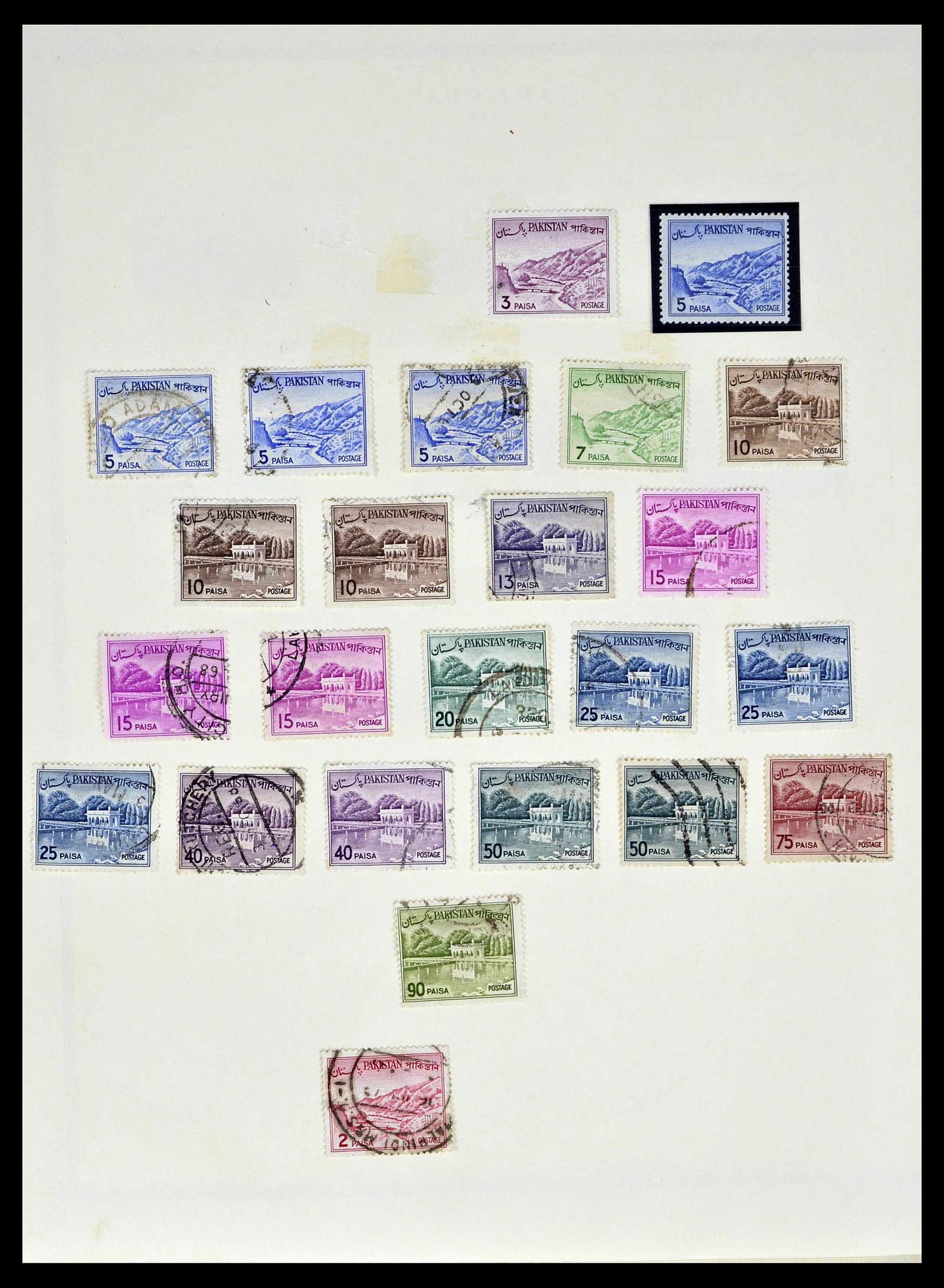 39177 0017 - Postzegelverzameling 39177 Pakistan 1947-1980.