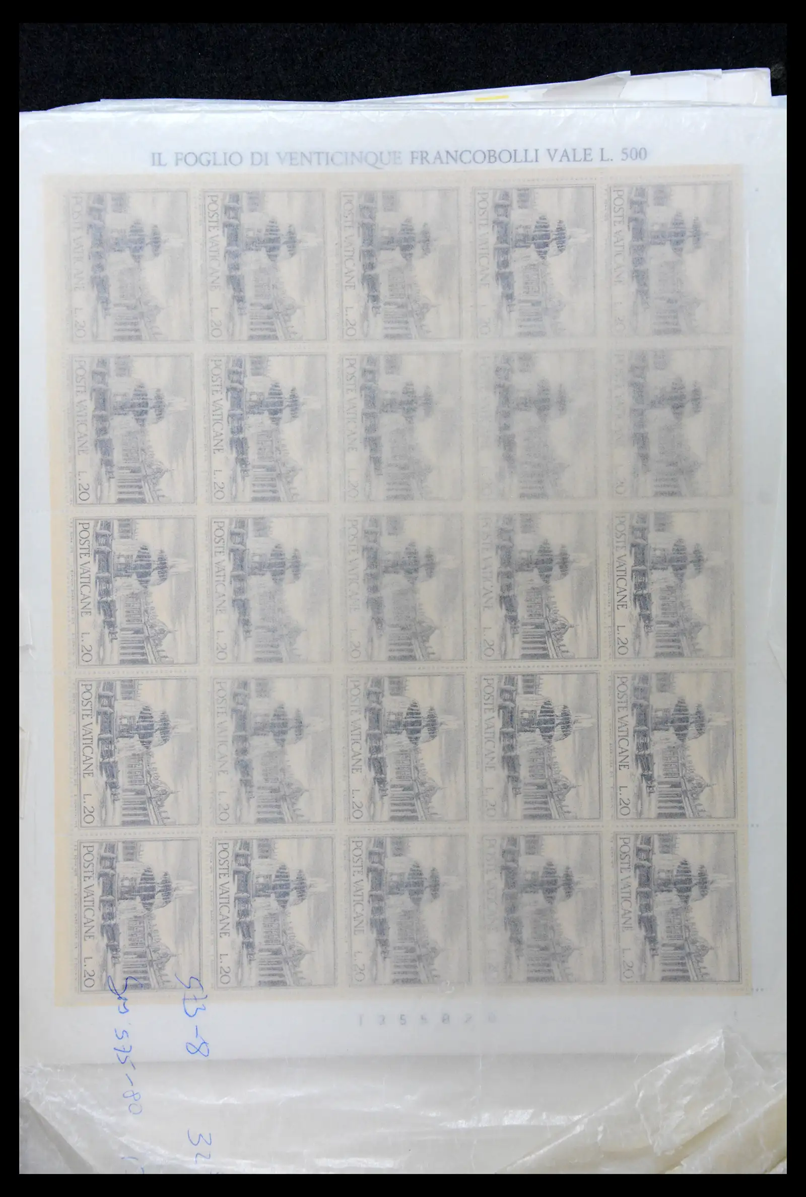 39182 0023 - Stamp collection 39182 Vaticaan 1929-2010.