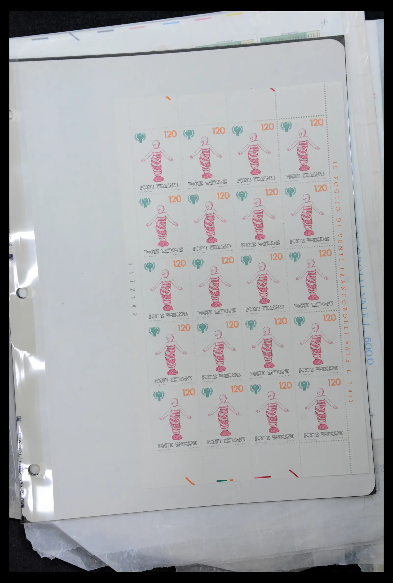 39182 0027 - Stamp collection 39182 Vaticaan 1929-2010.