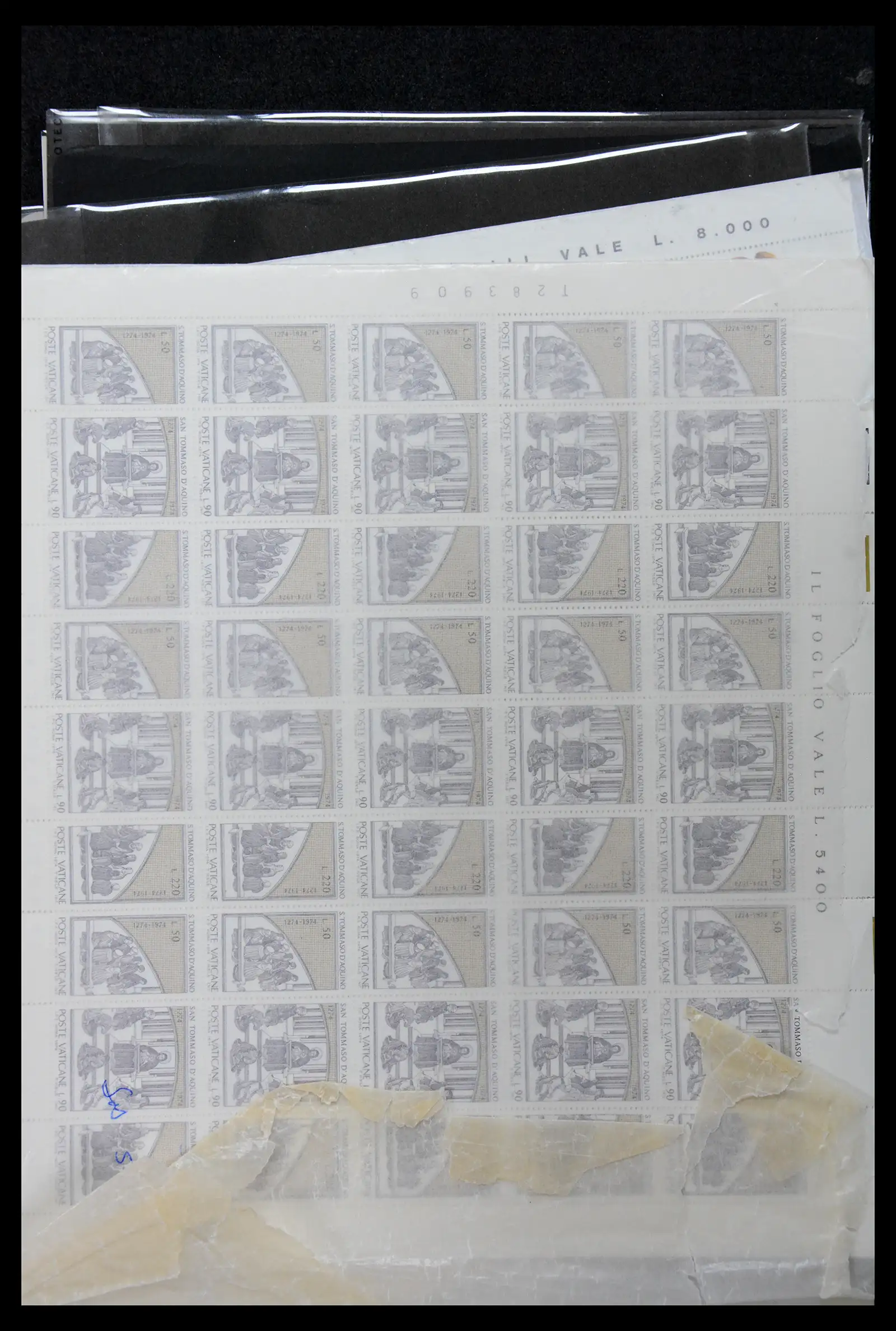 39182 0041 - Stamp collection 39182 Vaticaan 1929-2010.