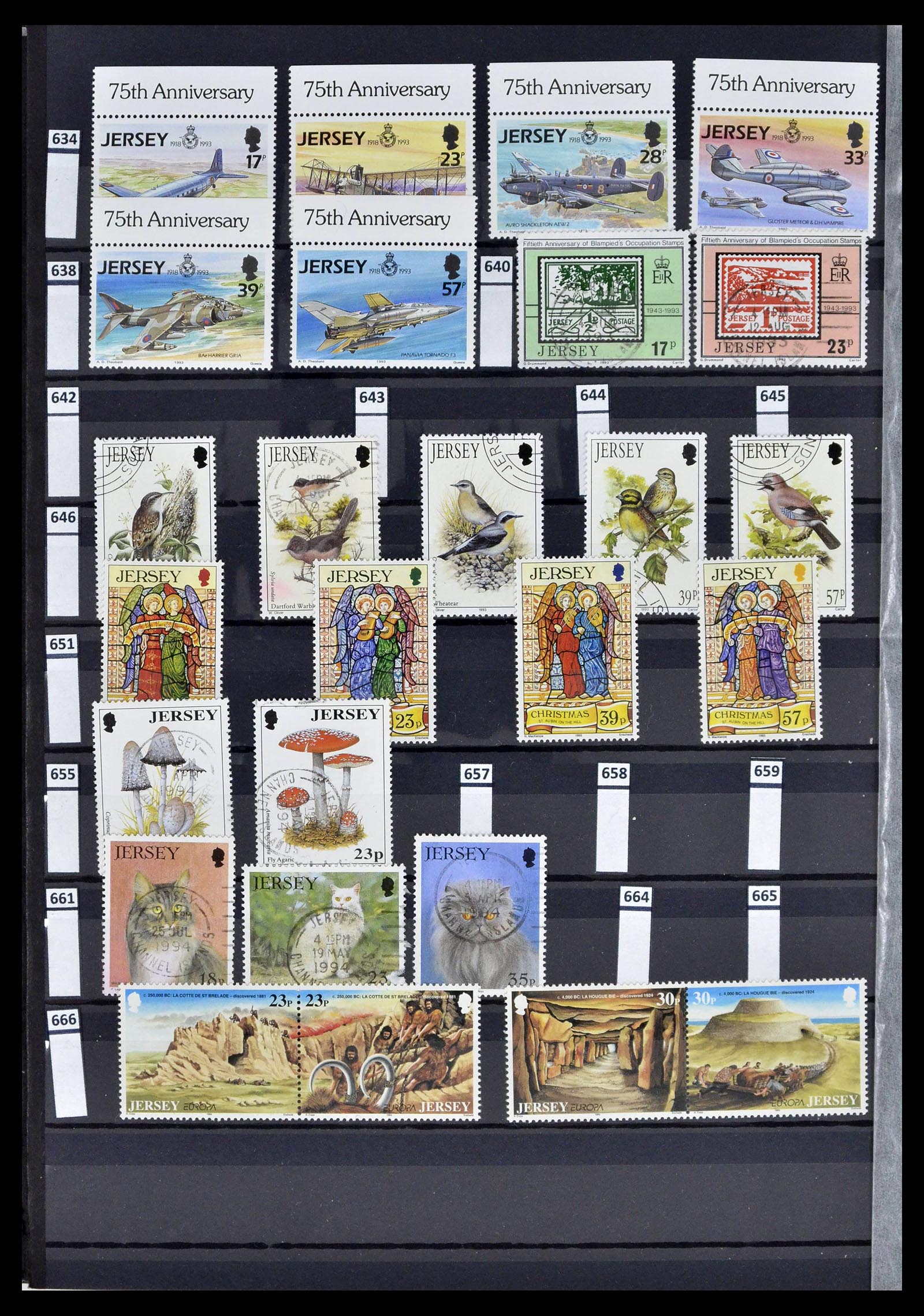 39197 0018 - Postzegelverzameling 39197 Kanaaleilanden 1941-2015.