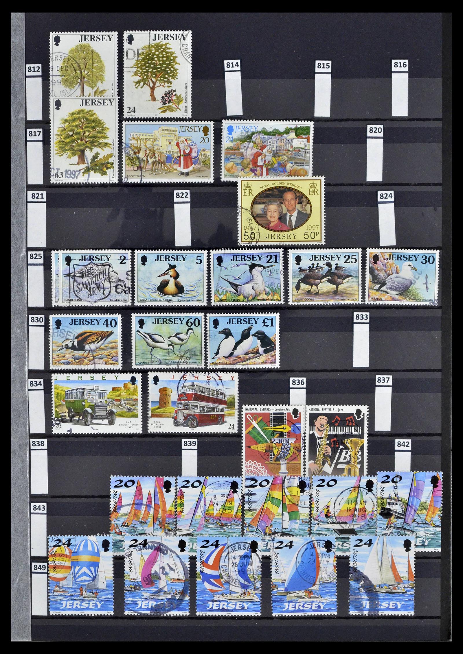 39197 0023 - Postzegelverzameling 39197 Kanaaleilanden 1941-2015.