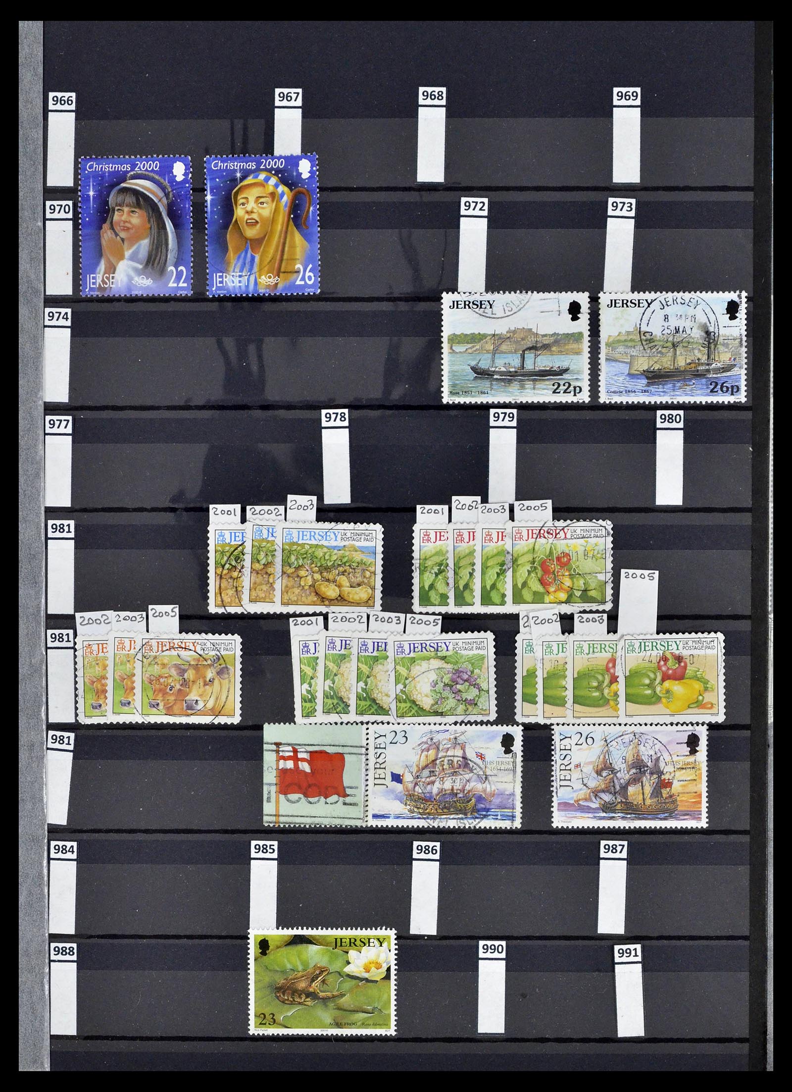 39197 0027 - Postzegelverzameling 39197 Kanaaleilanden 1941-2015.