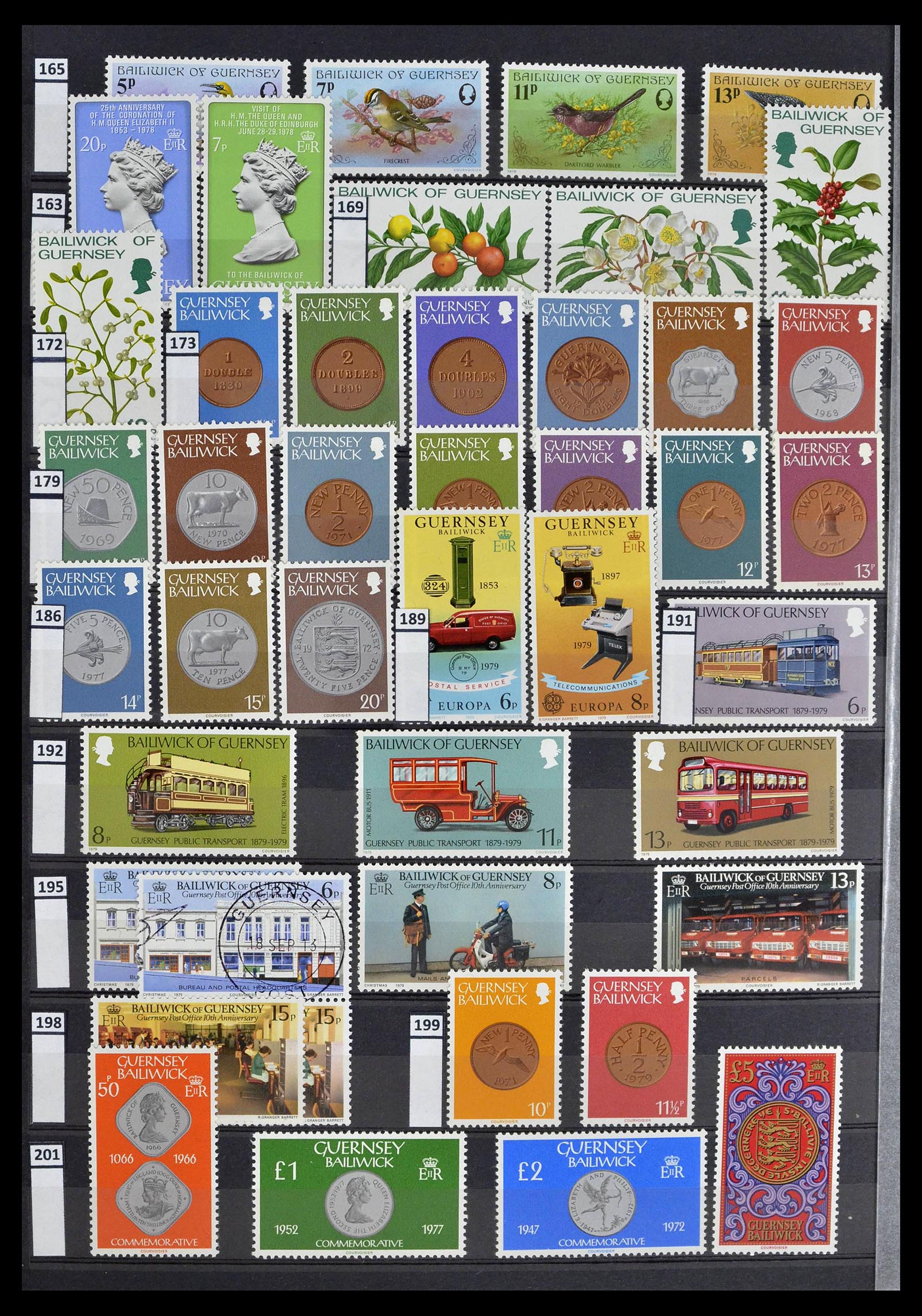 39197 0062 - Postzegelverzameling 39197 Kanaaleilanden 1941-2015.