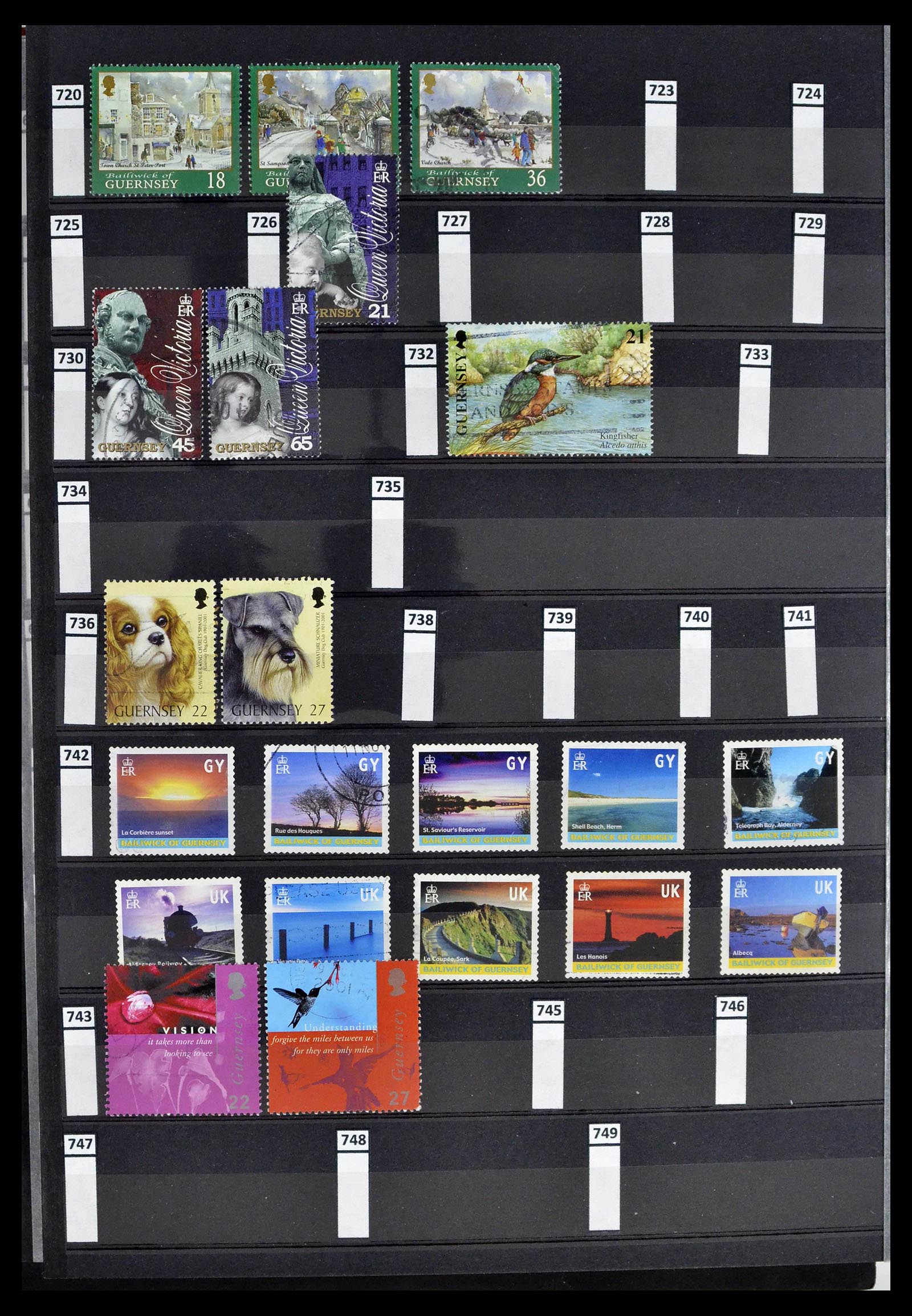 39197 0078 - Postzegelverzameling 39197 Kanaaleilanden 1941-2015.