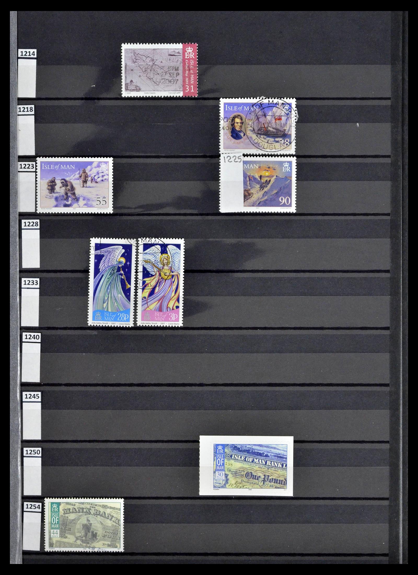 39197 0142 - Postzegelverzameling 39197 Kanaaleilanden 1941-2015.