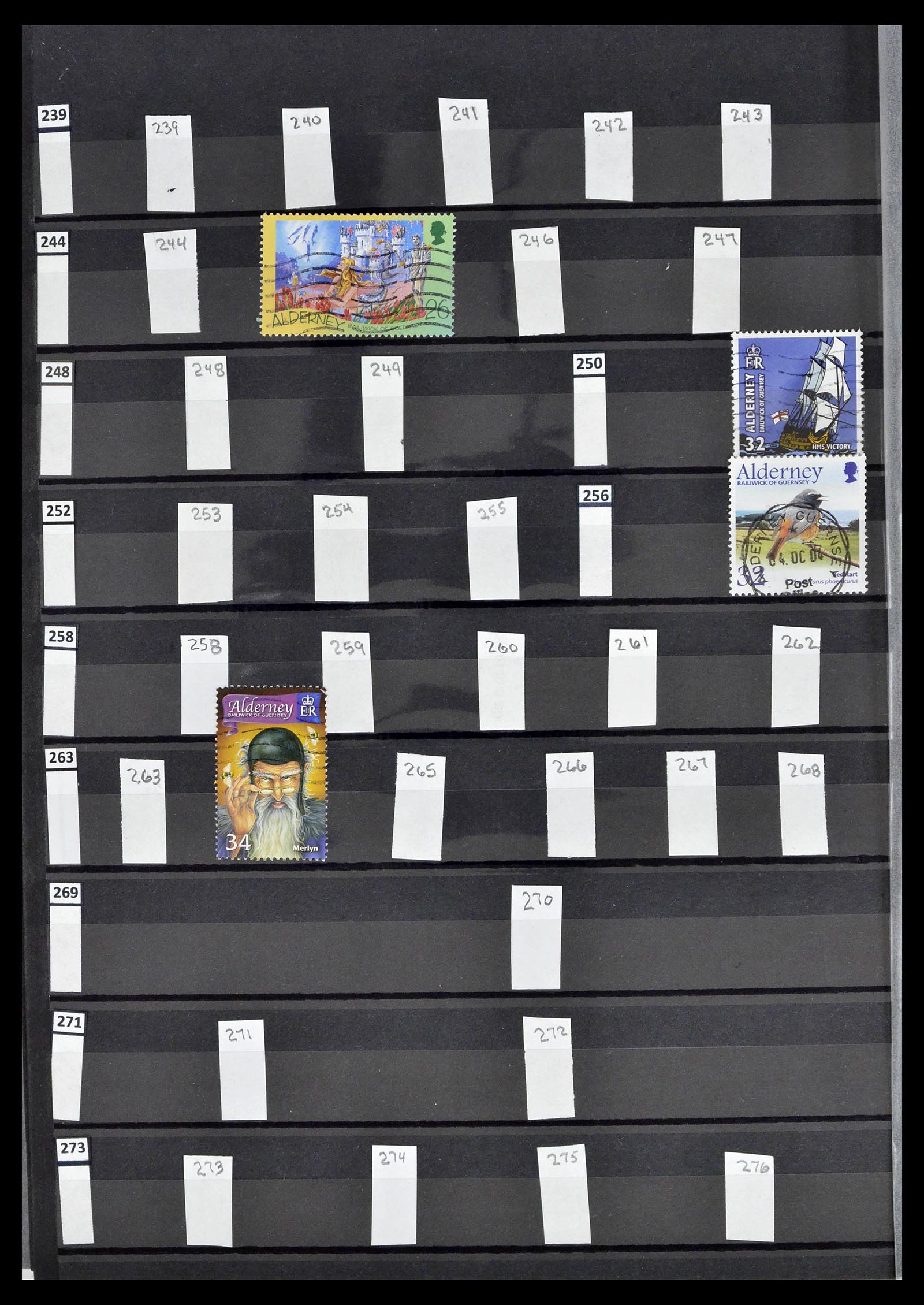 39197 0161 - Postzegelverzameling 39197 Kanaaleilanden 1941-2015.
