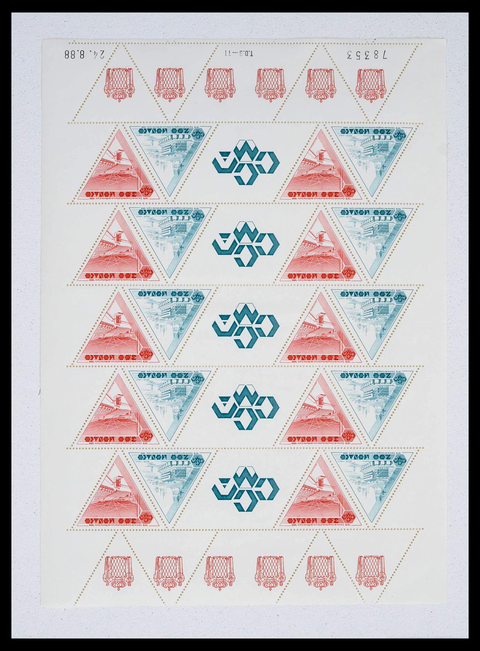 39211 0195 - Postzegelverzameling 39211 Monaco 1885-1983.