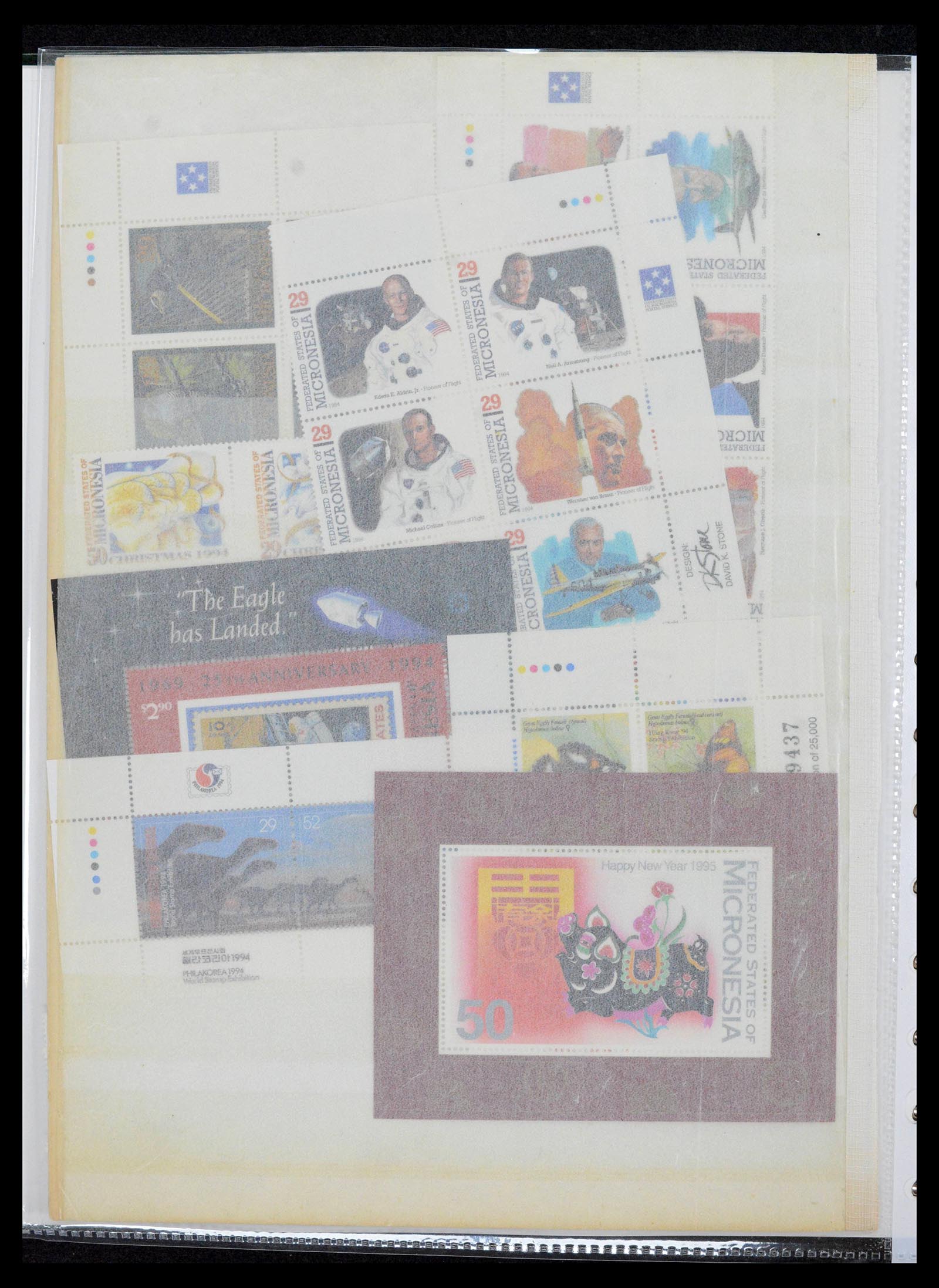 39222 0110 - Stamp collection 39222 Palau, Micronesia and Marshall islands 1980-1995.