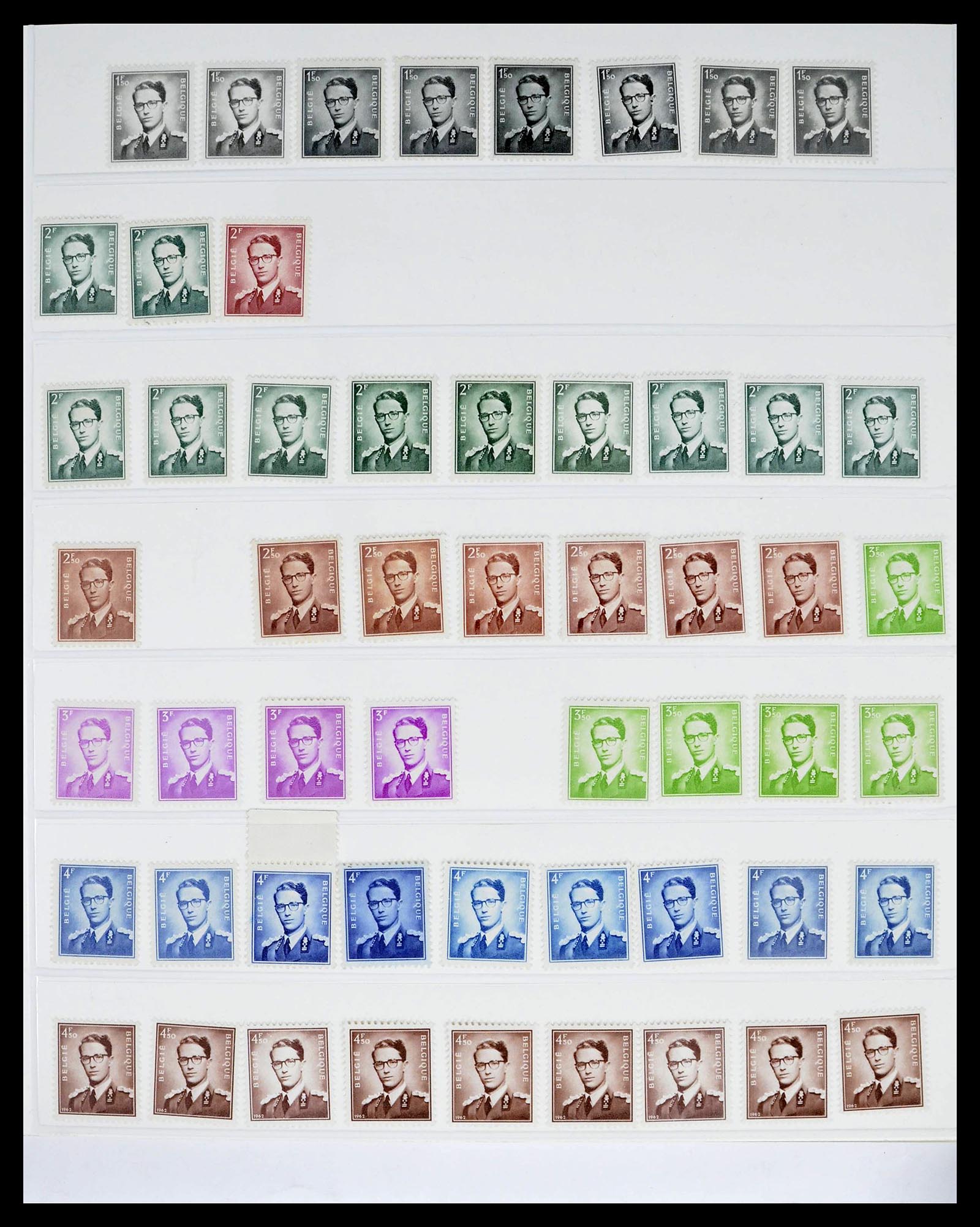 39229 0003 - Stamp collection 39229 Belgium Boudewijn with glasses 1952-1975.