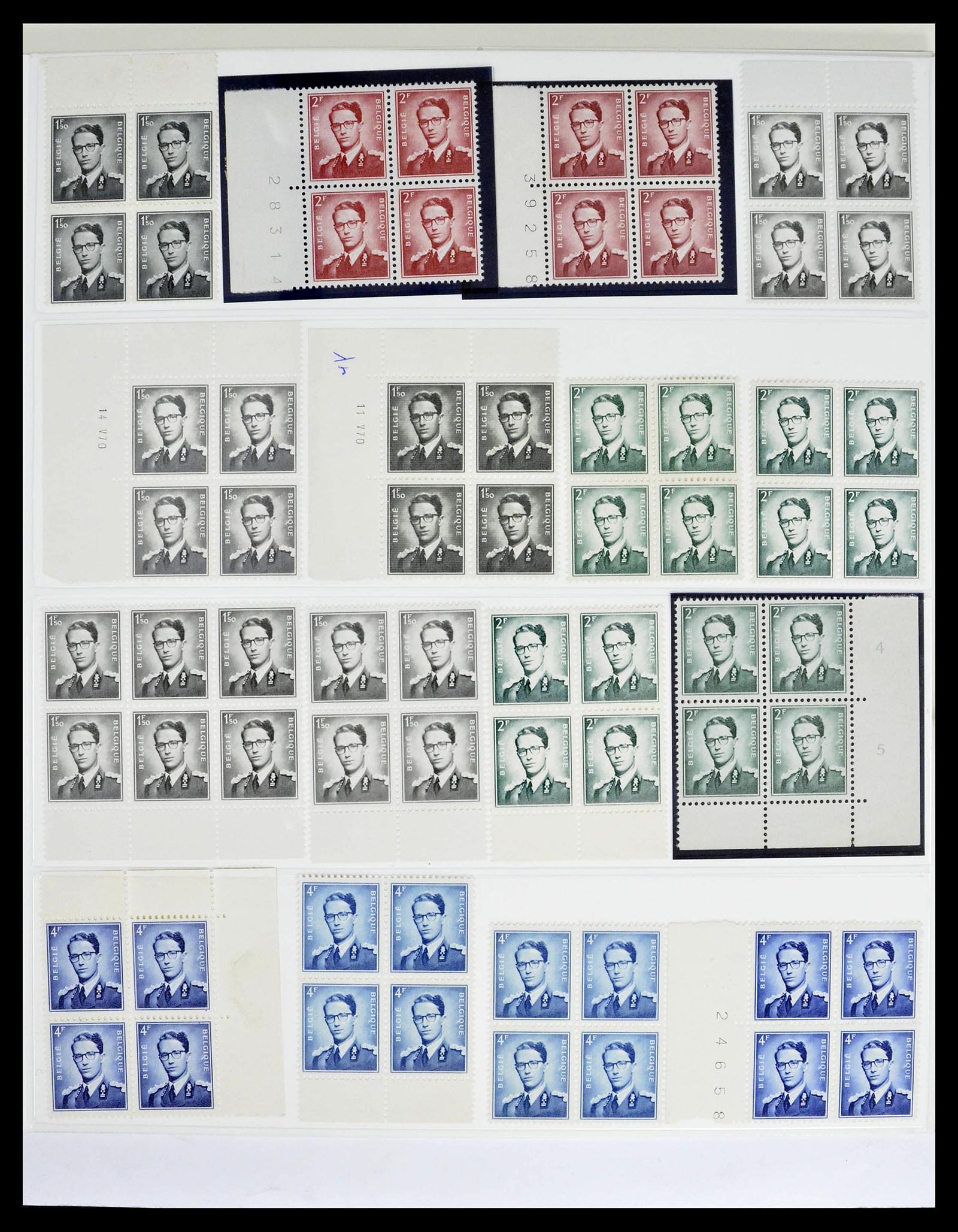 39229 0017 - Stamp collection 39229 Belgium Boudewijn with glasses 1952-1975.