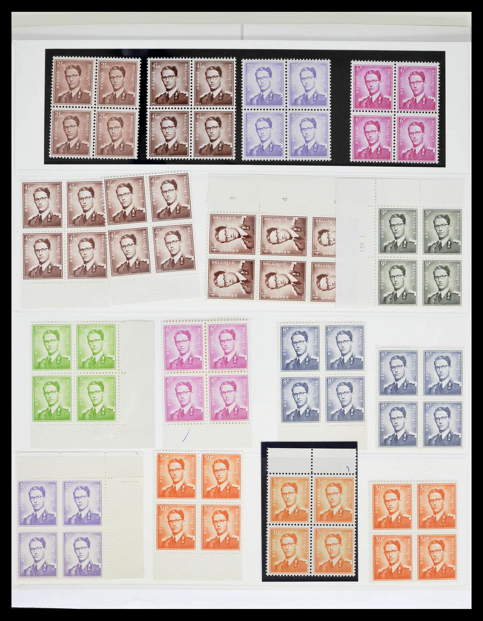 39229 0018 - Stamp collection 39229 Belgium Boudewijn with glasses 1952-1975.