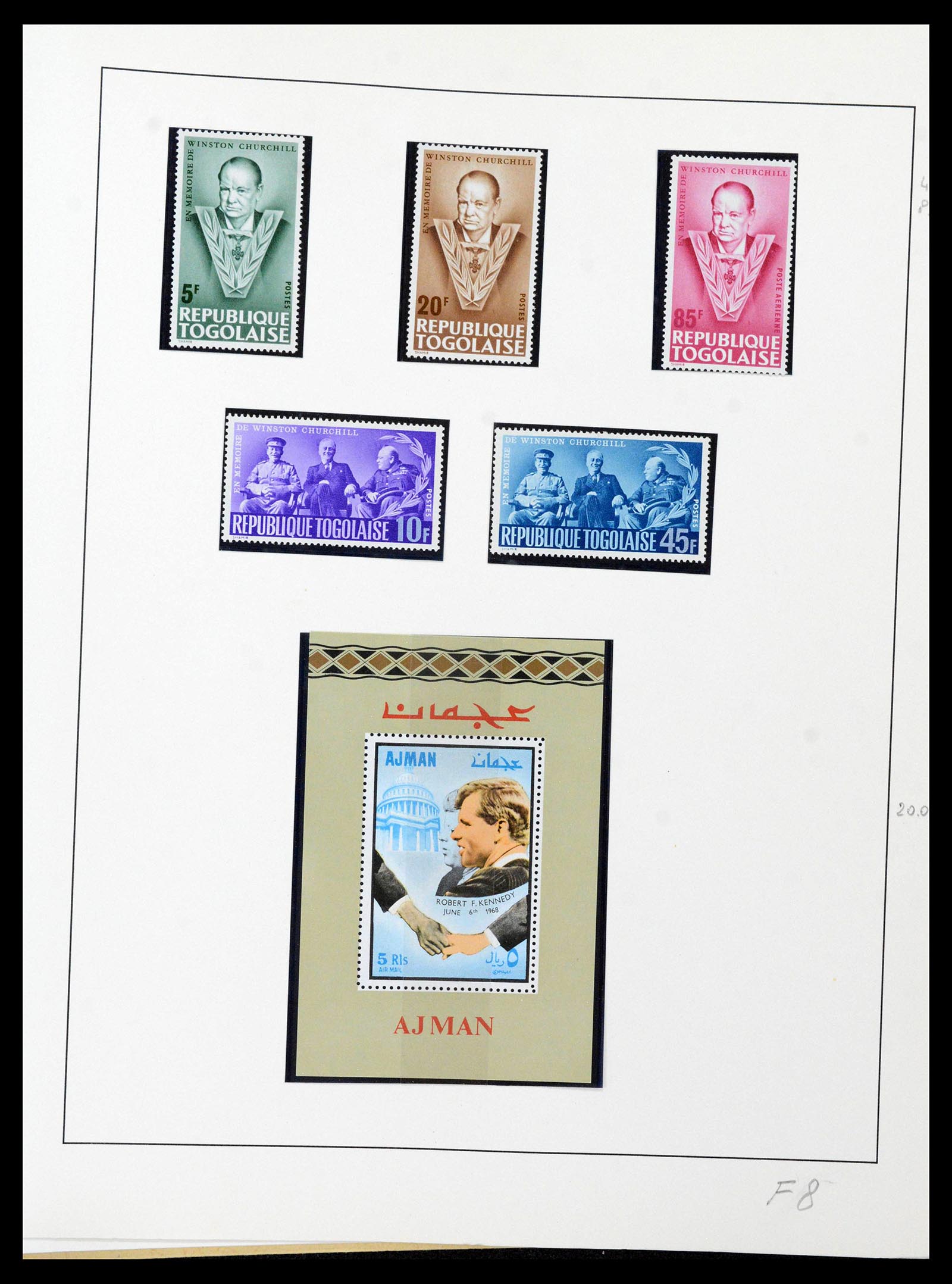 39241 0051 - Stamp collection 39241 Thematic collection Peace 1950-1980.