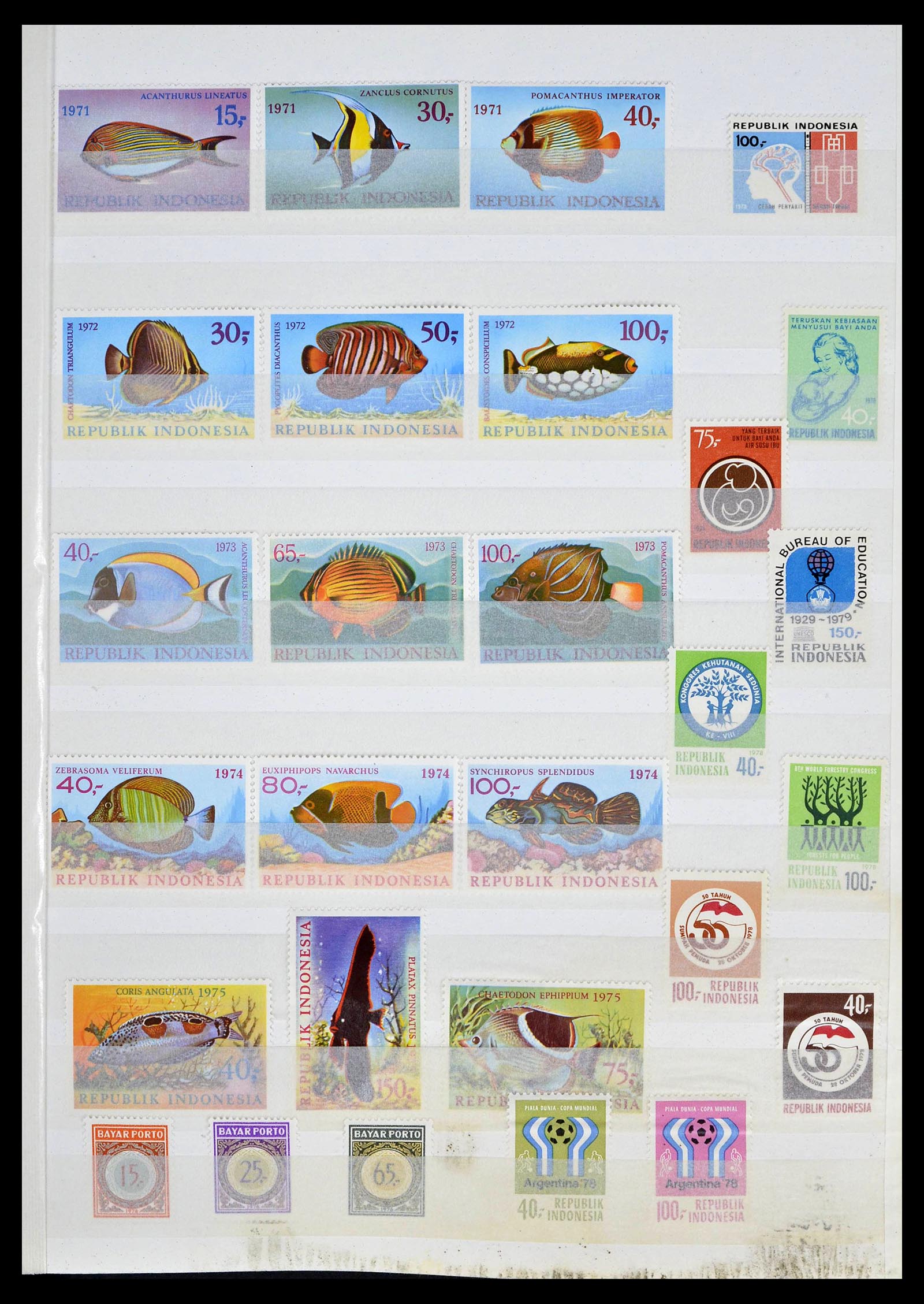 39244 0023 - Postzegelverzameling 39244 Indonesië 1950-2003.