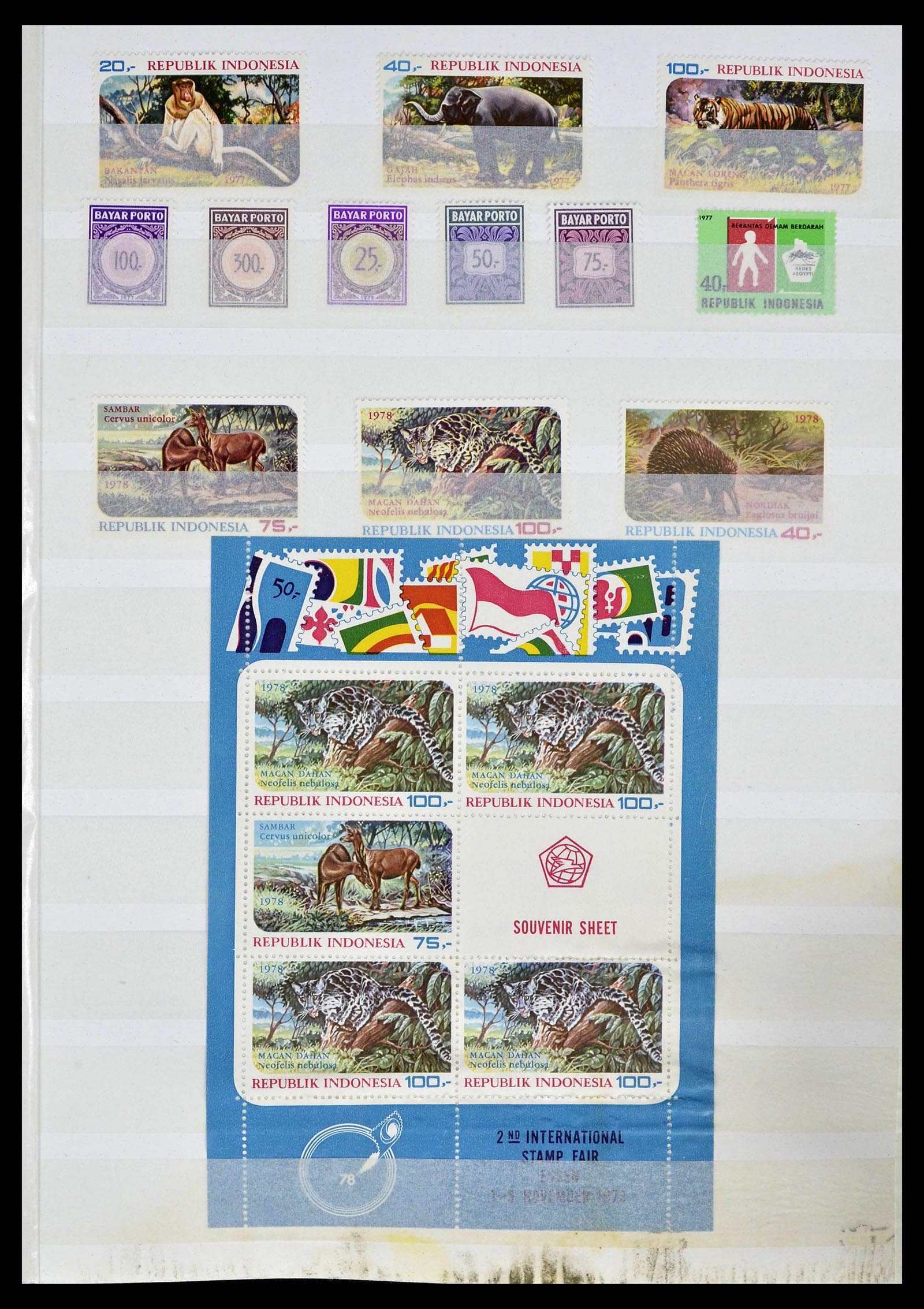 39244 0026 - Postzegelverzameling 39244 Indonesië 1950-2003.