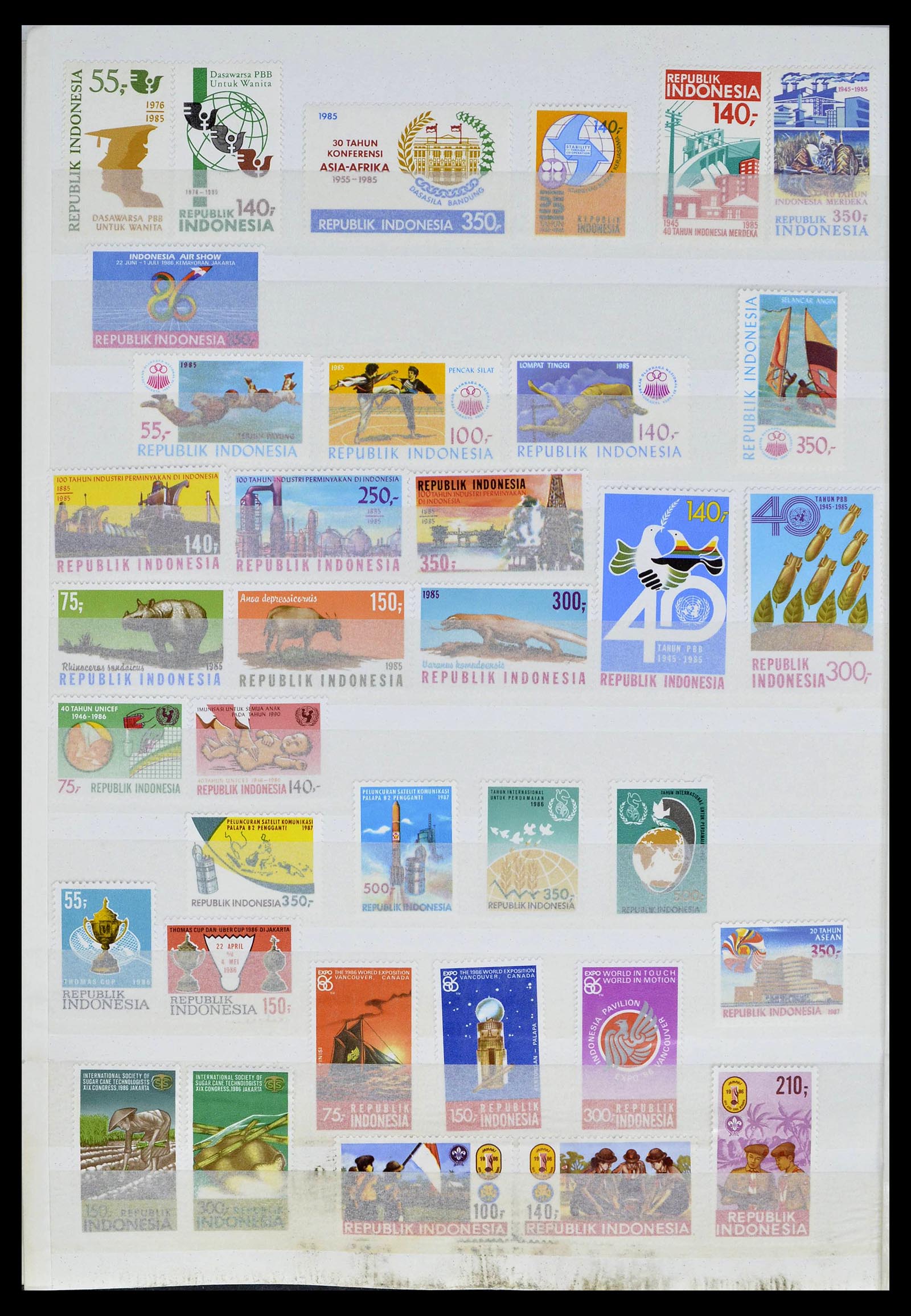 39244 0039 - Postzegelverzameling 39244 Indonesië 1950-2003.