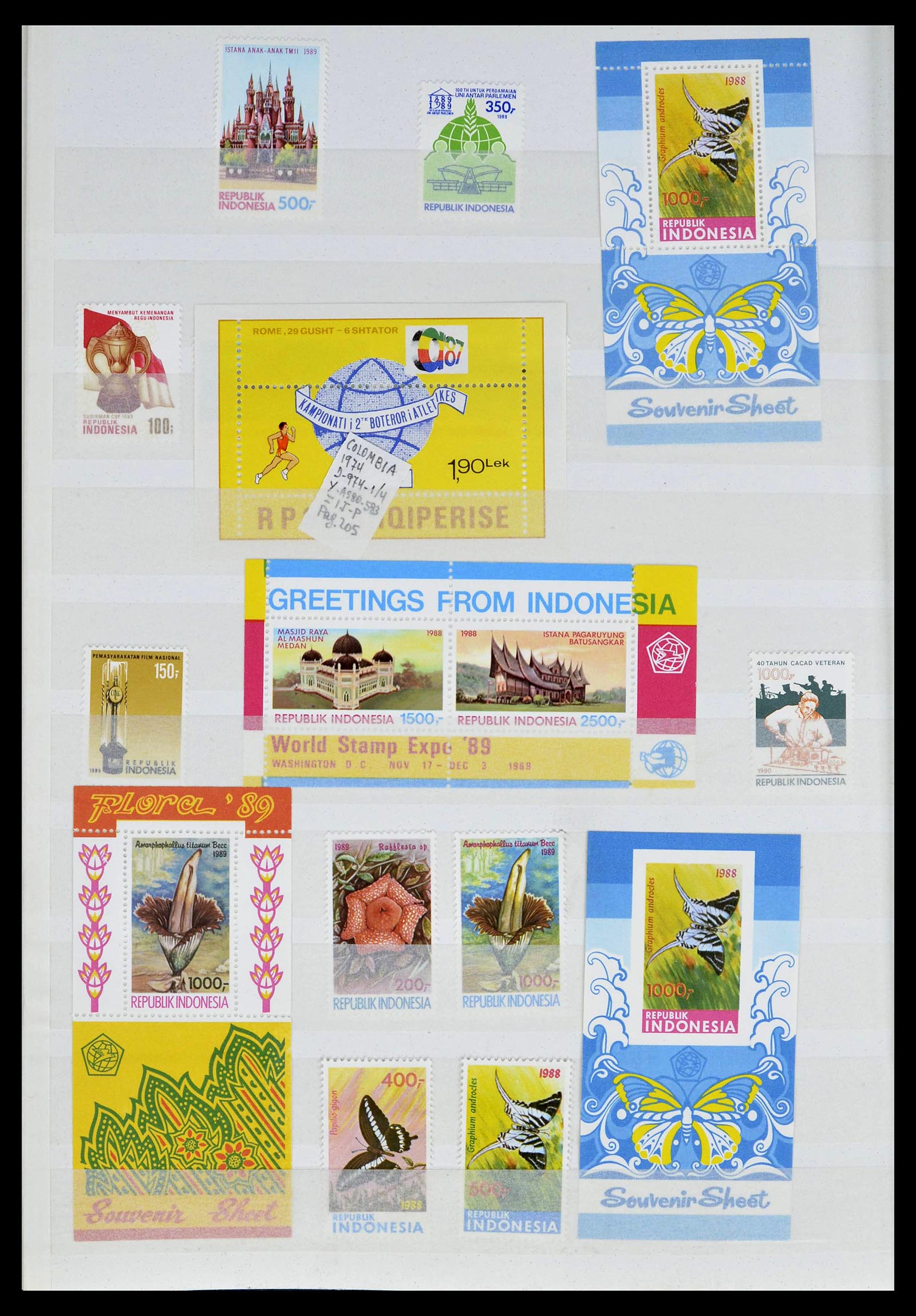 39244 0043 - Postzegelverzameling 39244 Indonesië 1950-2003.