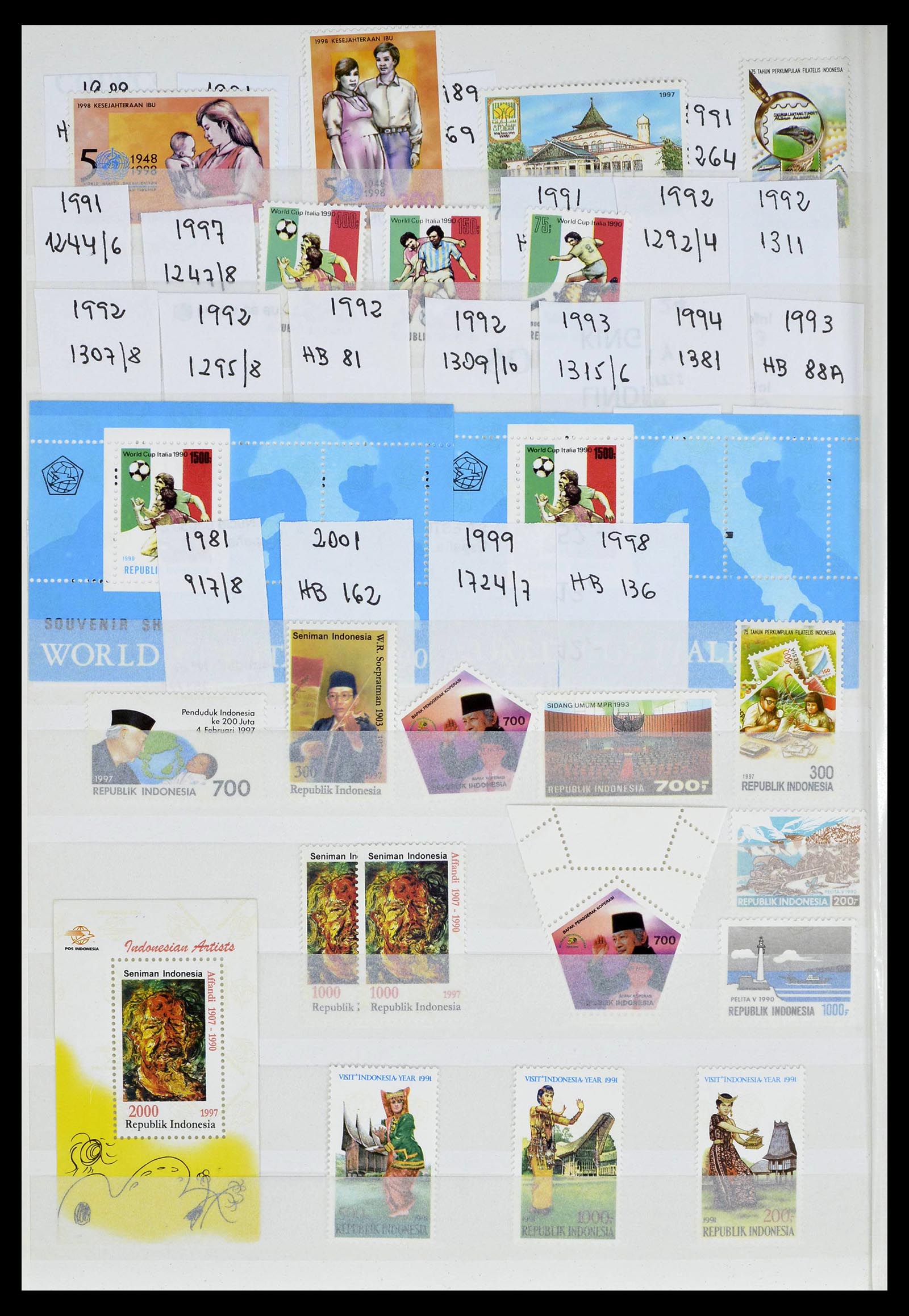 39244 0047 - Postzegelverzameling 39244 Indonesië 1950-2003.