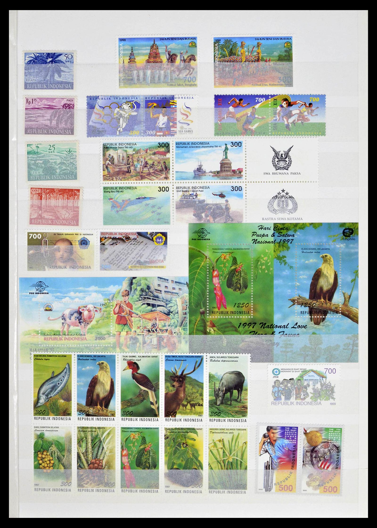 39244 0060 - Postzegelverzameling 39244 Indonesië 1950-2003.