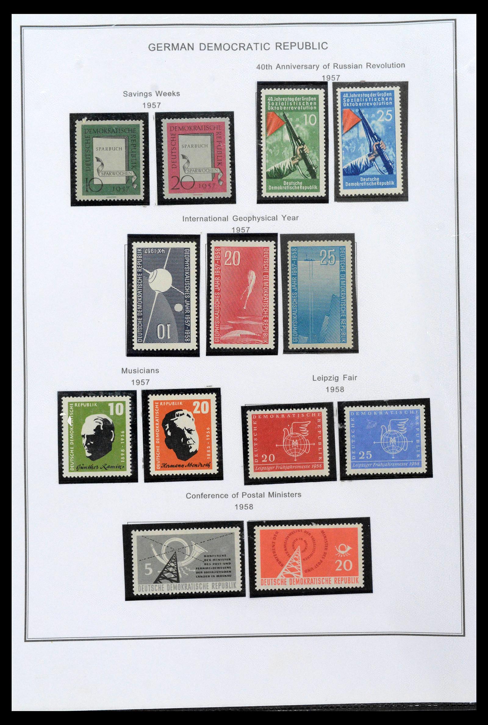 39351 0030 - Stamp collection 39351 GDR 1949-1990.
