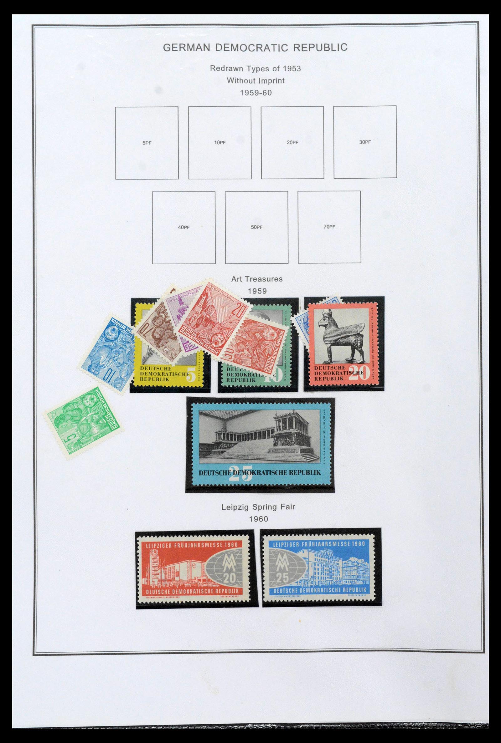 39351 0040 - Stamp collection 39351 GDR 1949-1990.