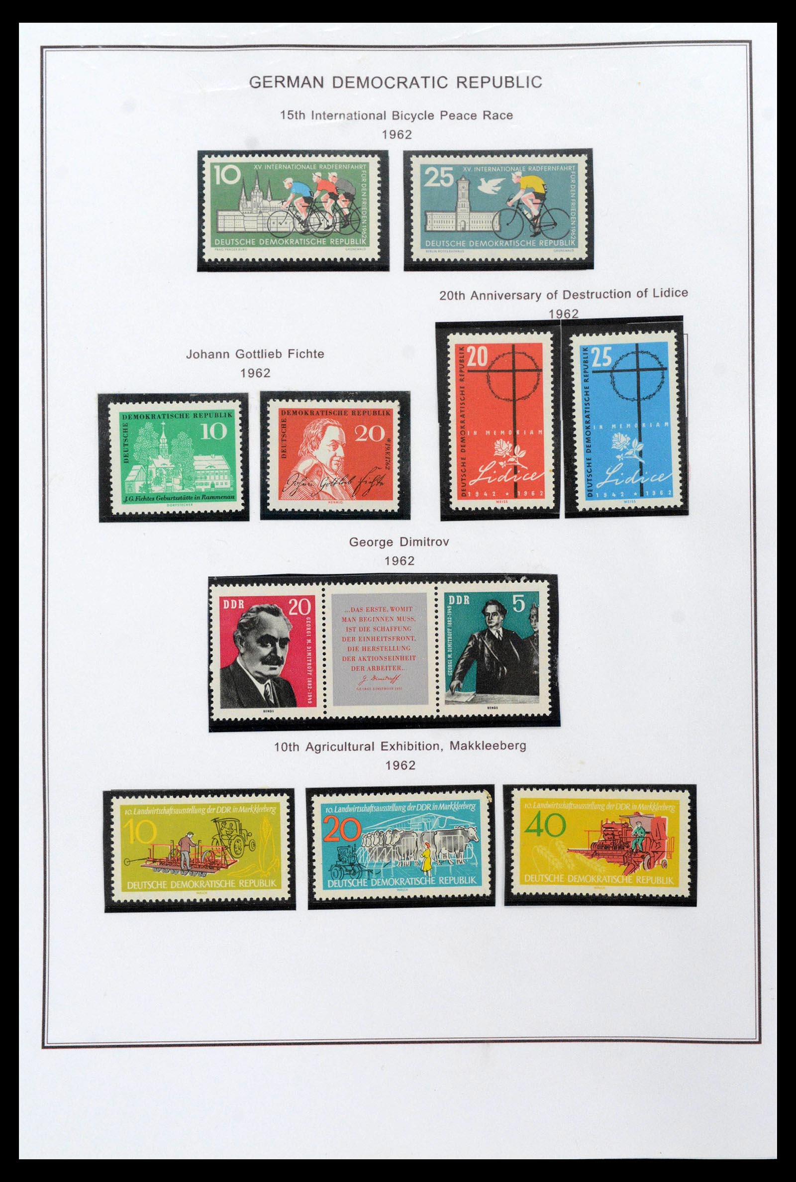 39351 0054 - Postzegelverzameling 39351 DDR 1949-1990.