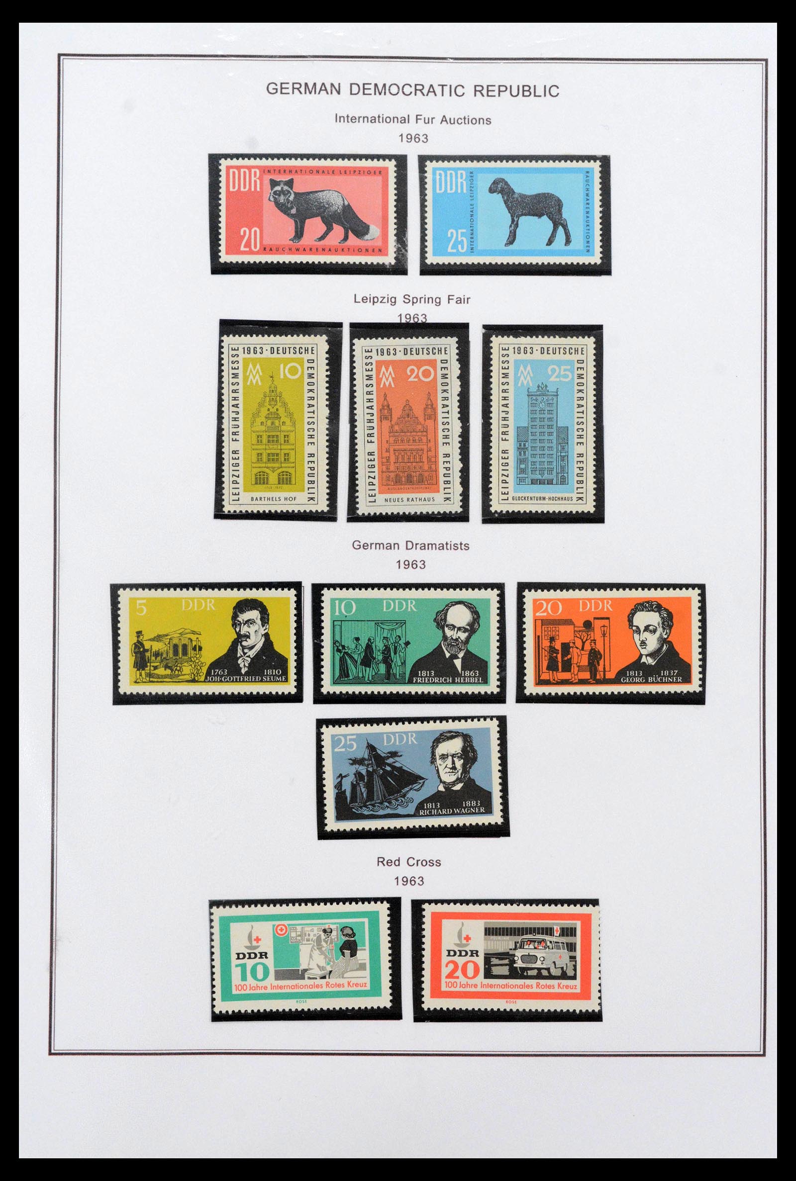 39351 0061 - Postzegelverzameling 39351 DDR 1949-1990.