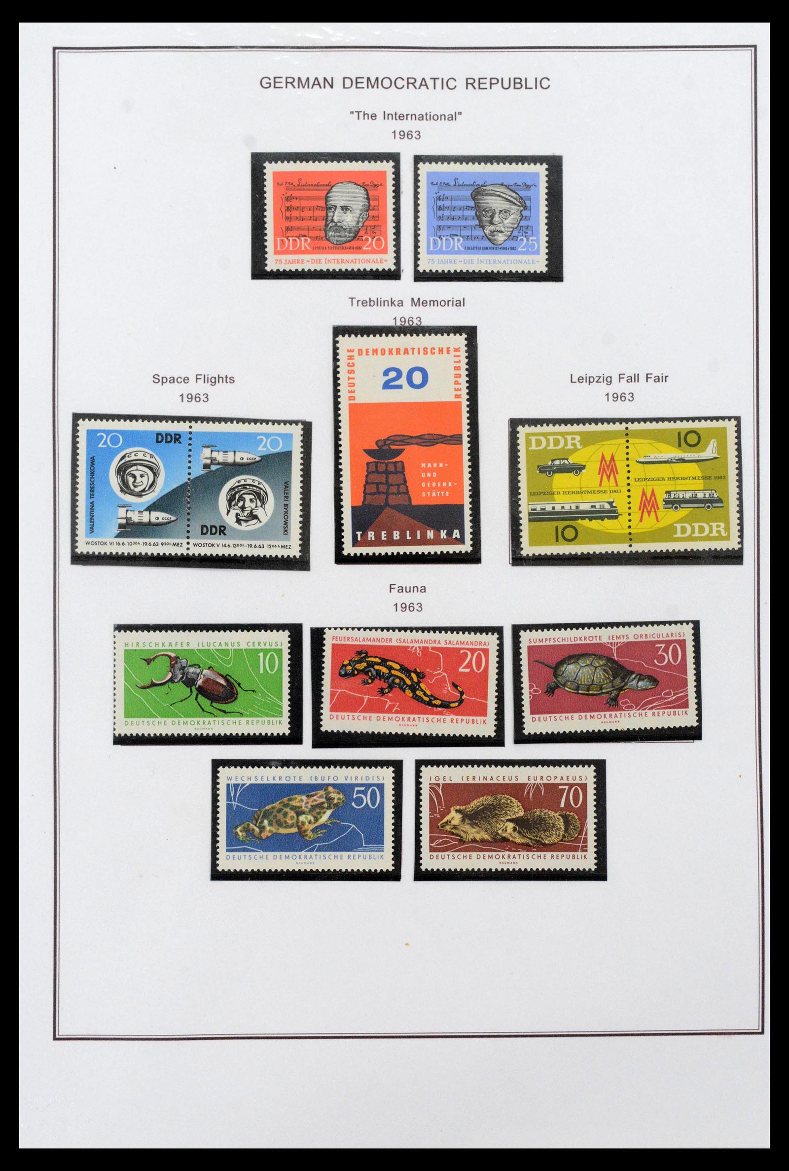 39351 0063 - Postzegelverzameling 39351 DDR 1949-1990.