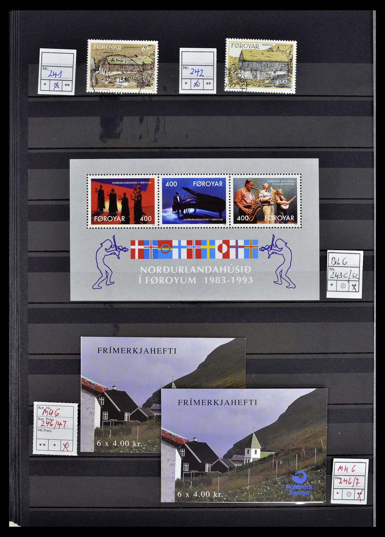 39386 0030 - Postzegelverzameling 39386 Faeroer 1941-2010.