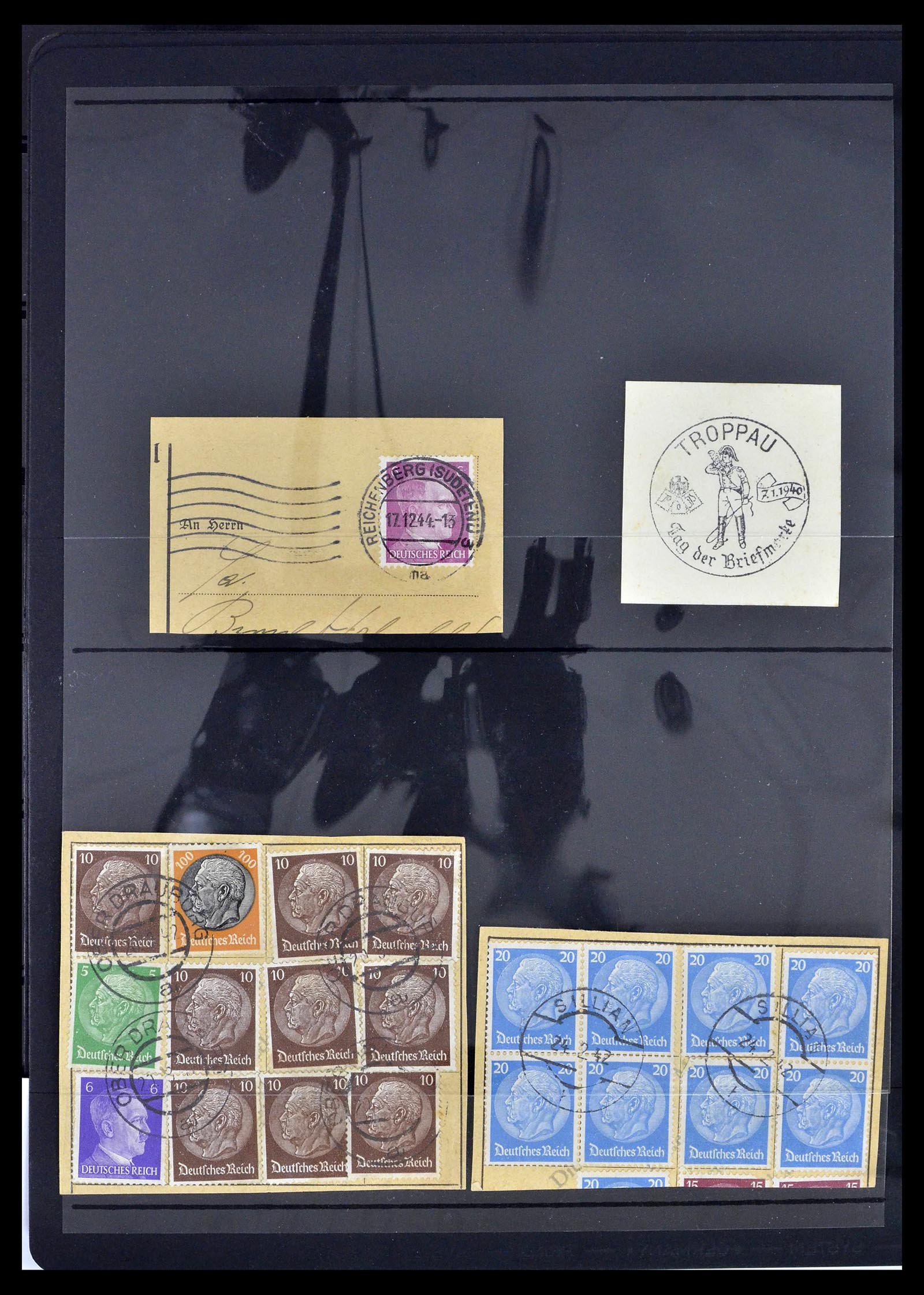 39396 0049 - Postzegelverzameling 39396 Duitse bezetting WO II 1939-1945.