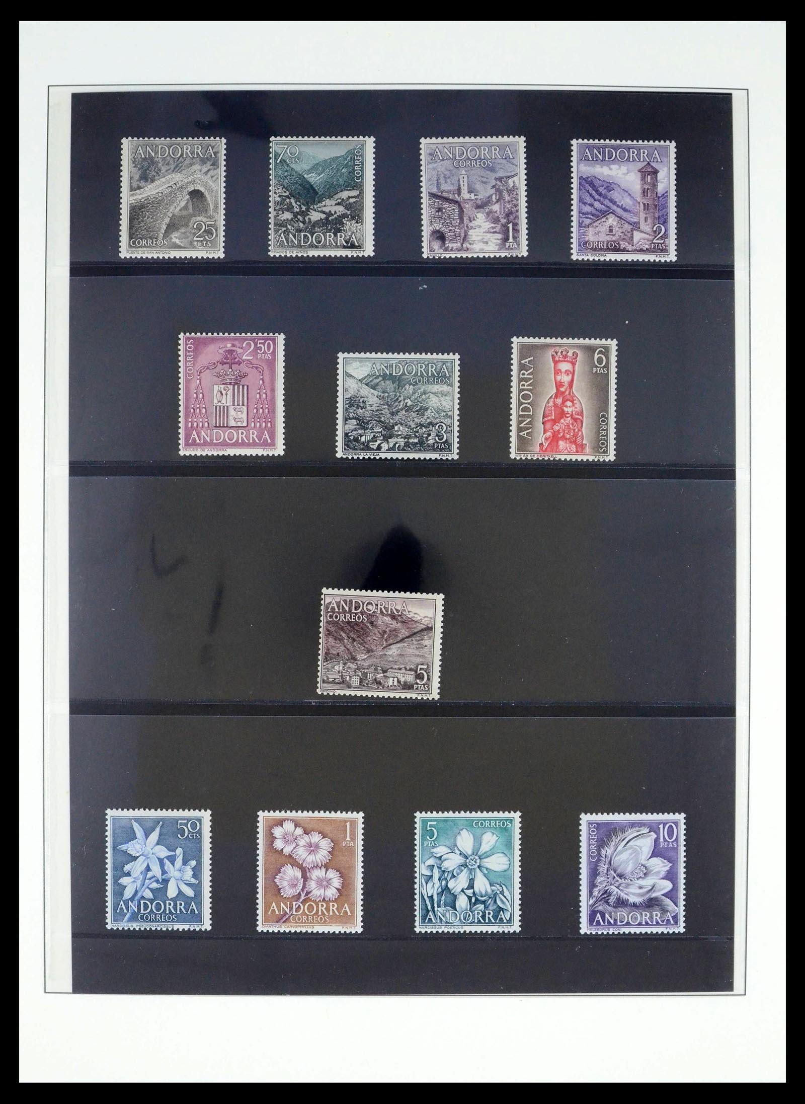 39483 0004 - Postzegelverzameling 39483 Spaans Andorra 1928-2004.