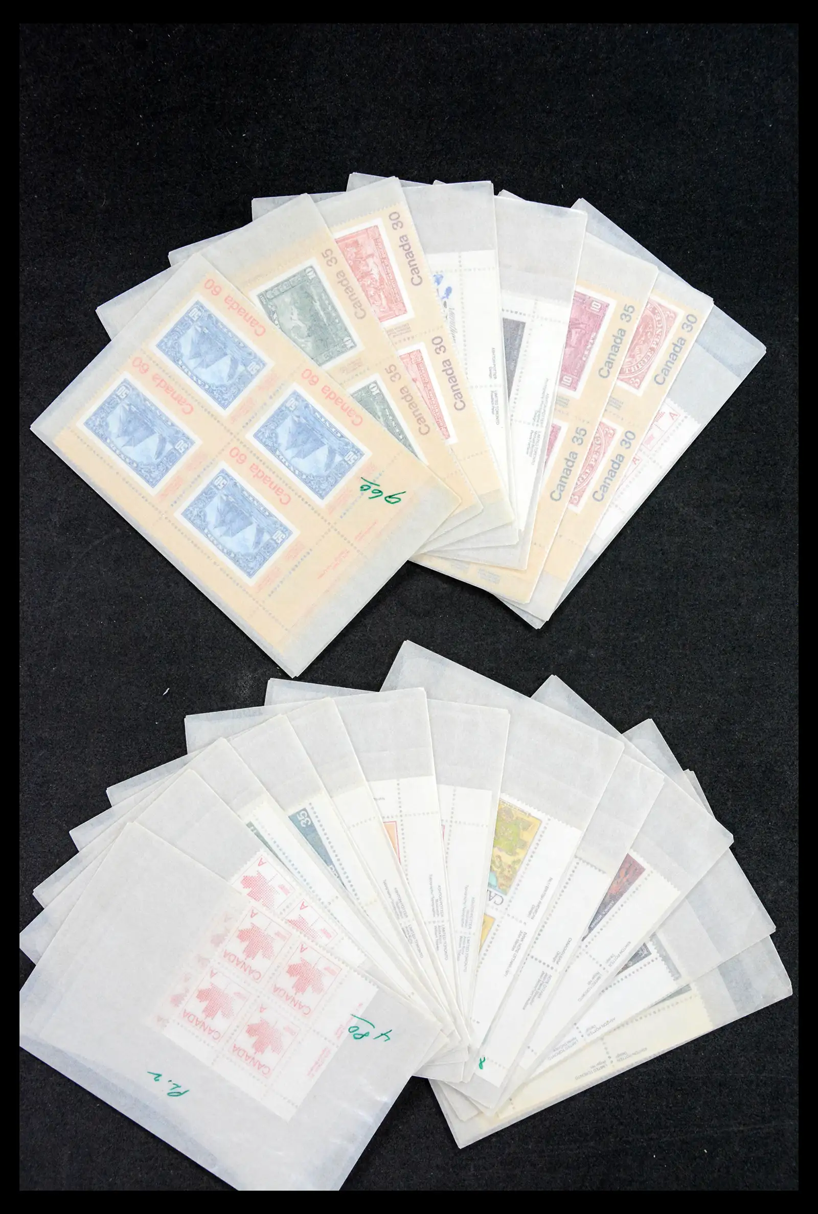 39745 0020 - Stamp collection 39745 Canada mint never hinged 1882-1990.