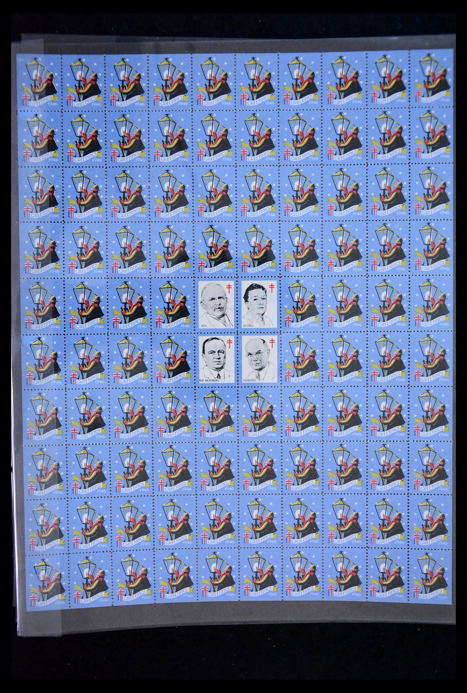 39784 0029 - Stamp collection 39784 USA Christmas seals 1909-1990.