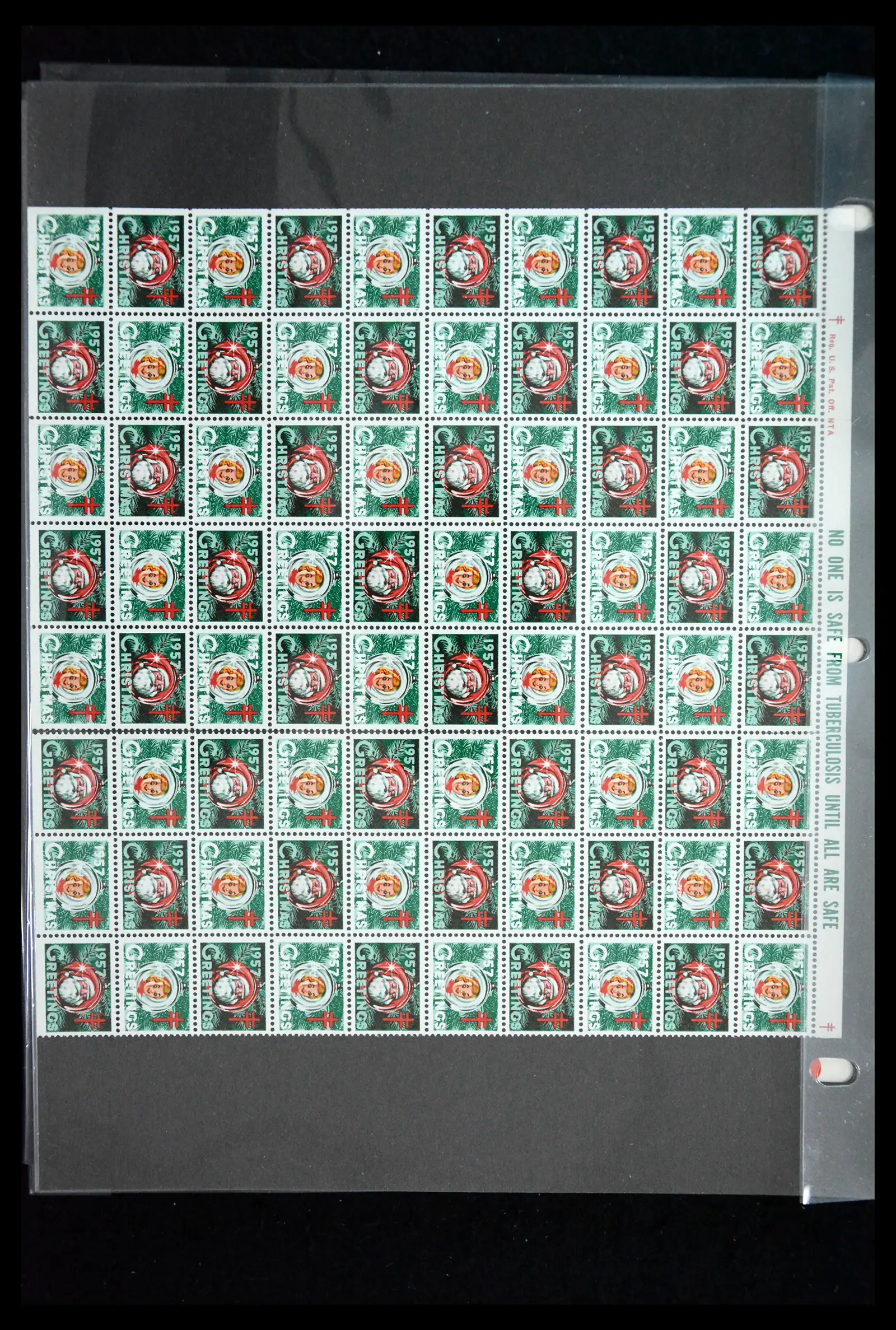 39784 0036 - Stamp collection 39784 USA Christmas seals 1909-1990.