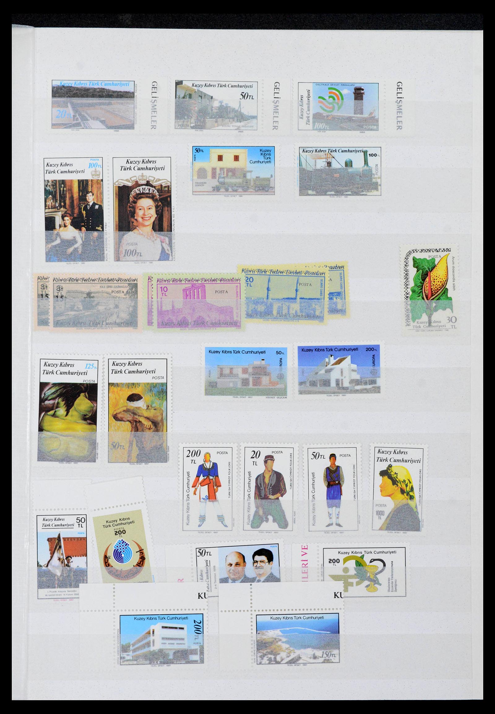 39816 0008 - Postzegelverzameling 39816 Turks Cyprus 1974-2004.
