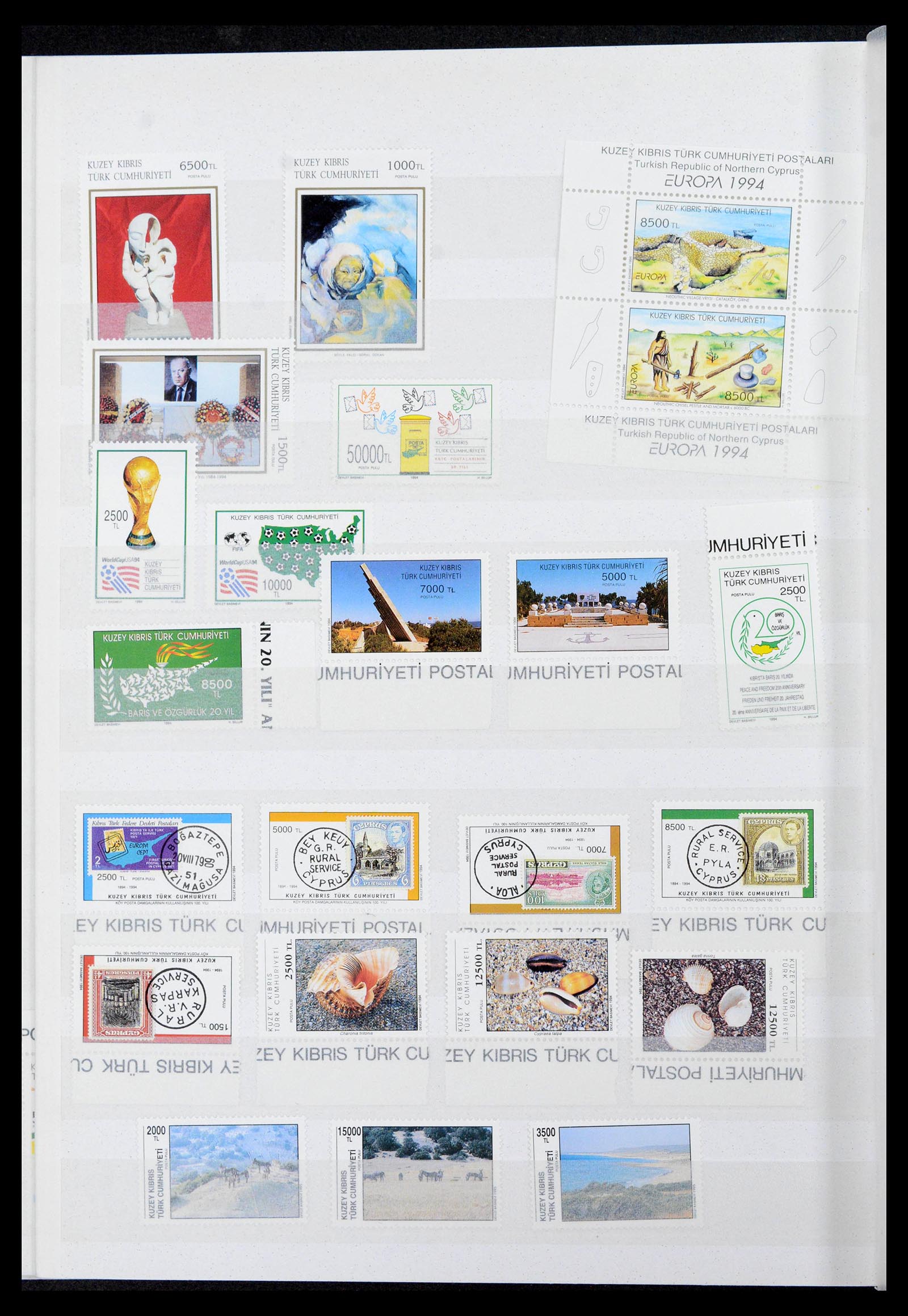 39816 0015 - Postzegelverzameling 39816 Turks Cyprus 1974-2004.