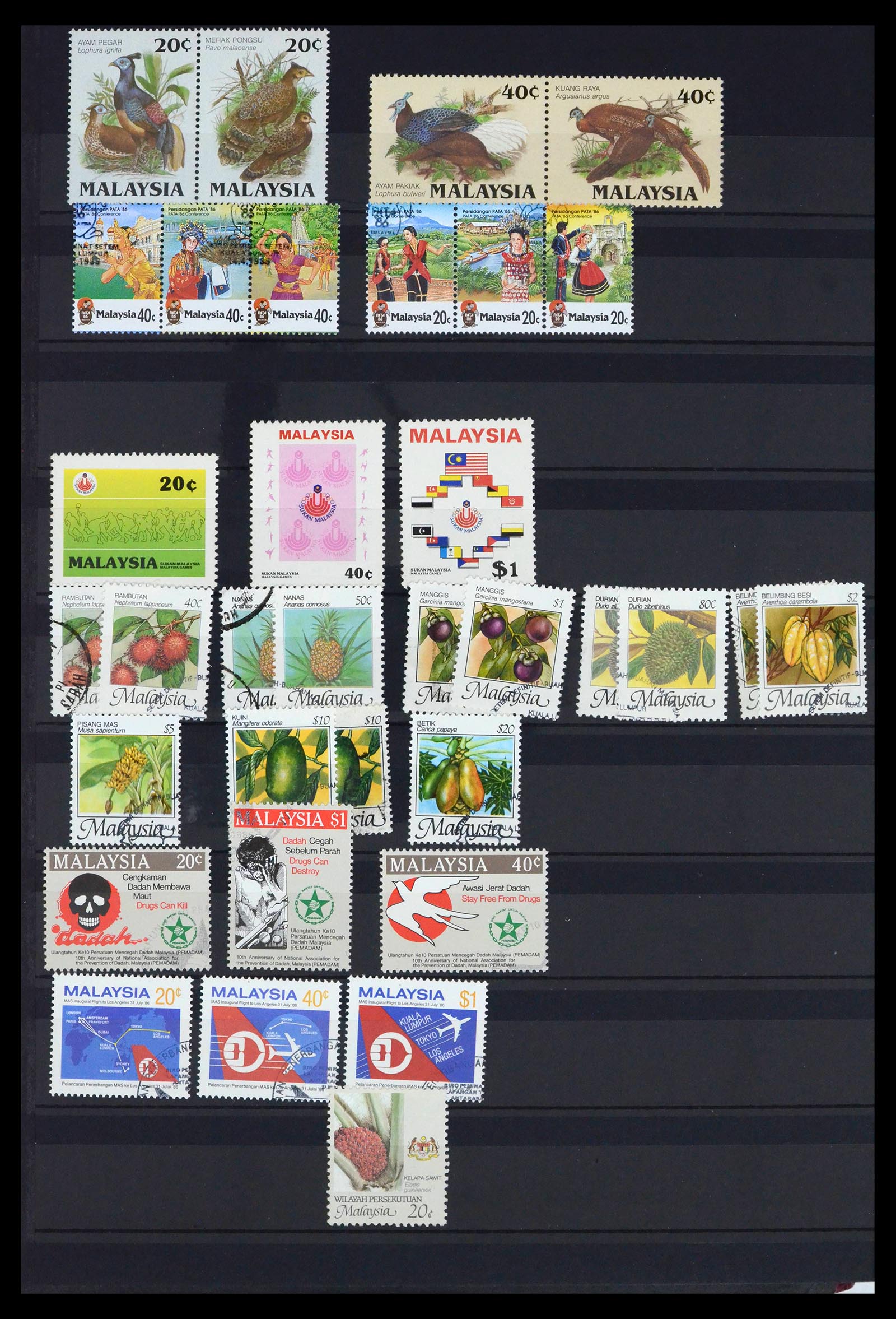 39823 0012 - Postzegelverzameling 39823 Maleisië 1963-2004.