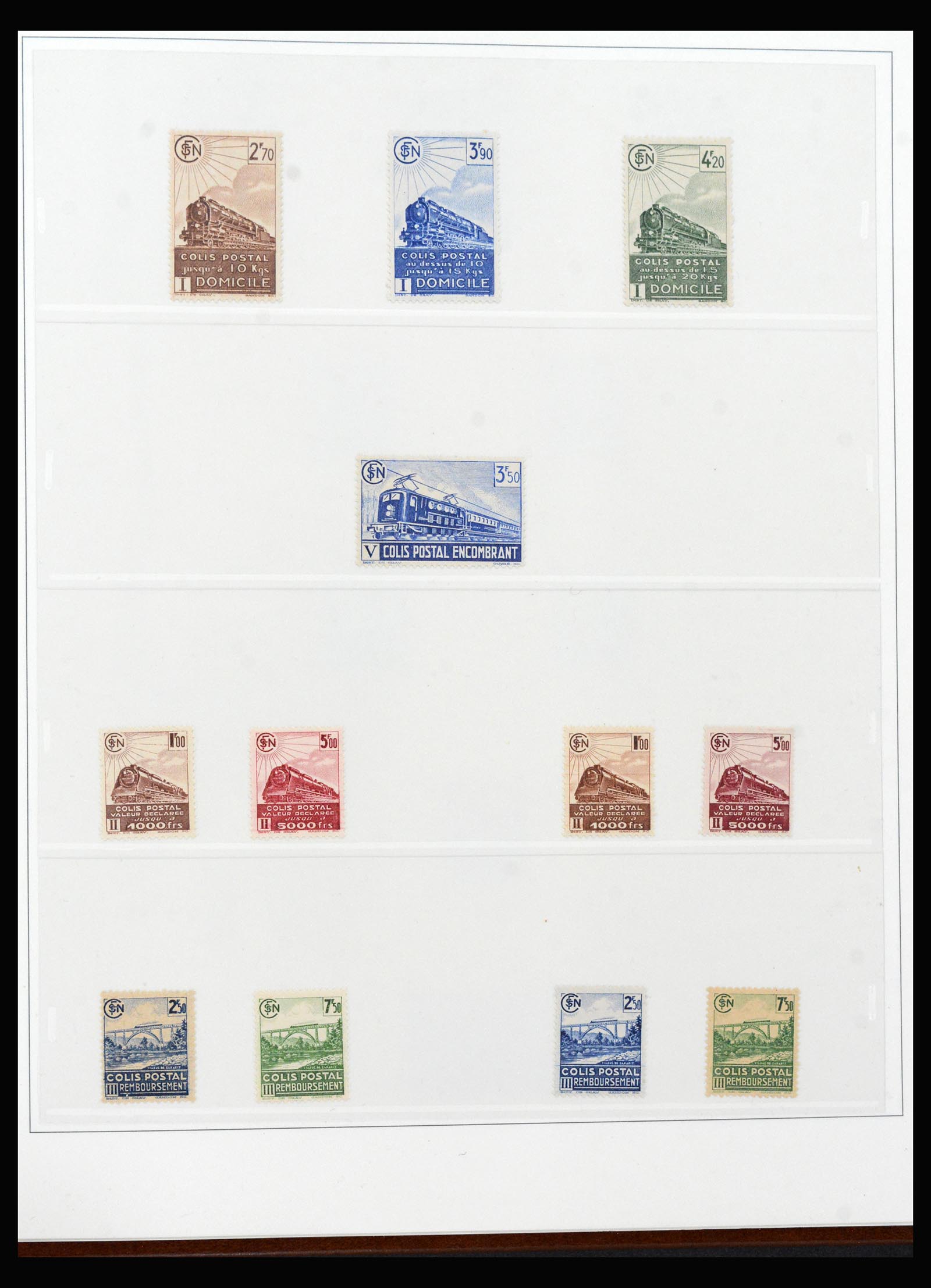 39993 0016 - Postzegelverzameling 39993 Franckrijk colis postaux 1892-1945.