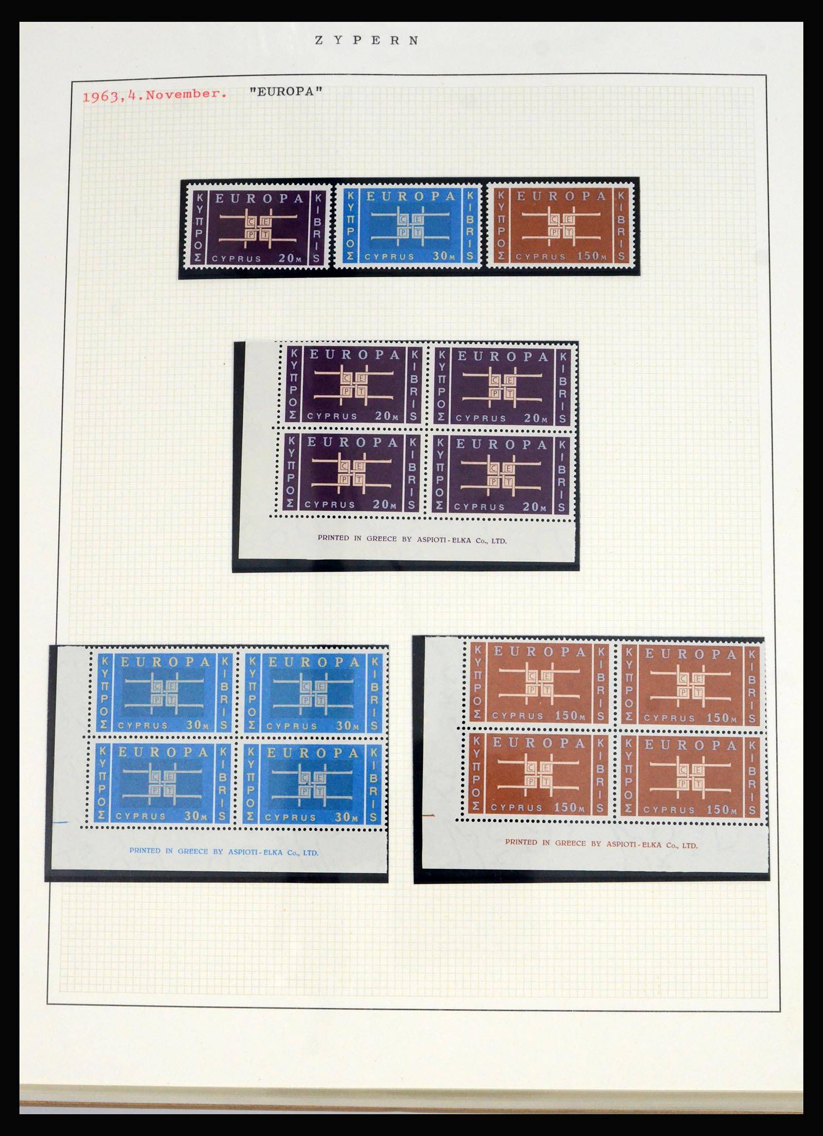 40002 0009 - Postzegelverzameling 40002 Cyprus 1960-1974.